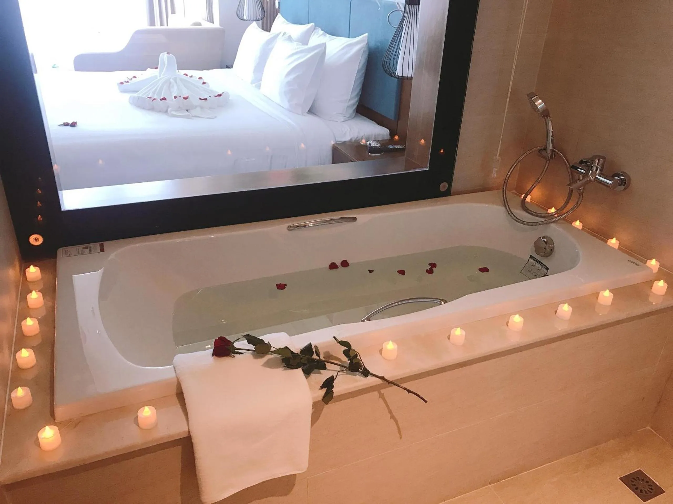 Other, Bed in Maximilan Danang Beach Hotel