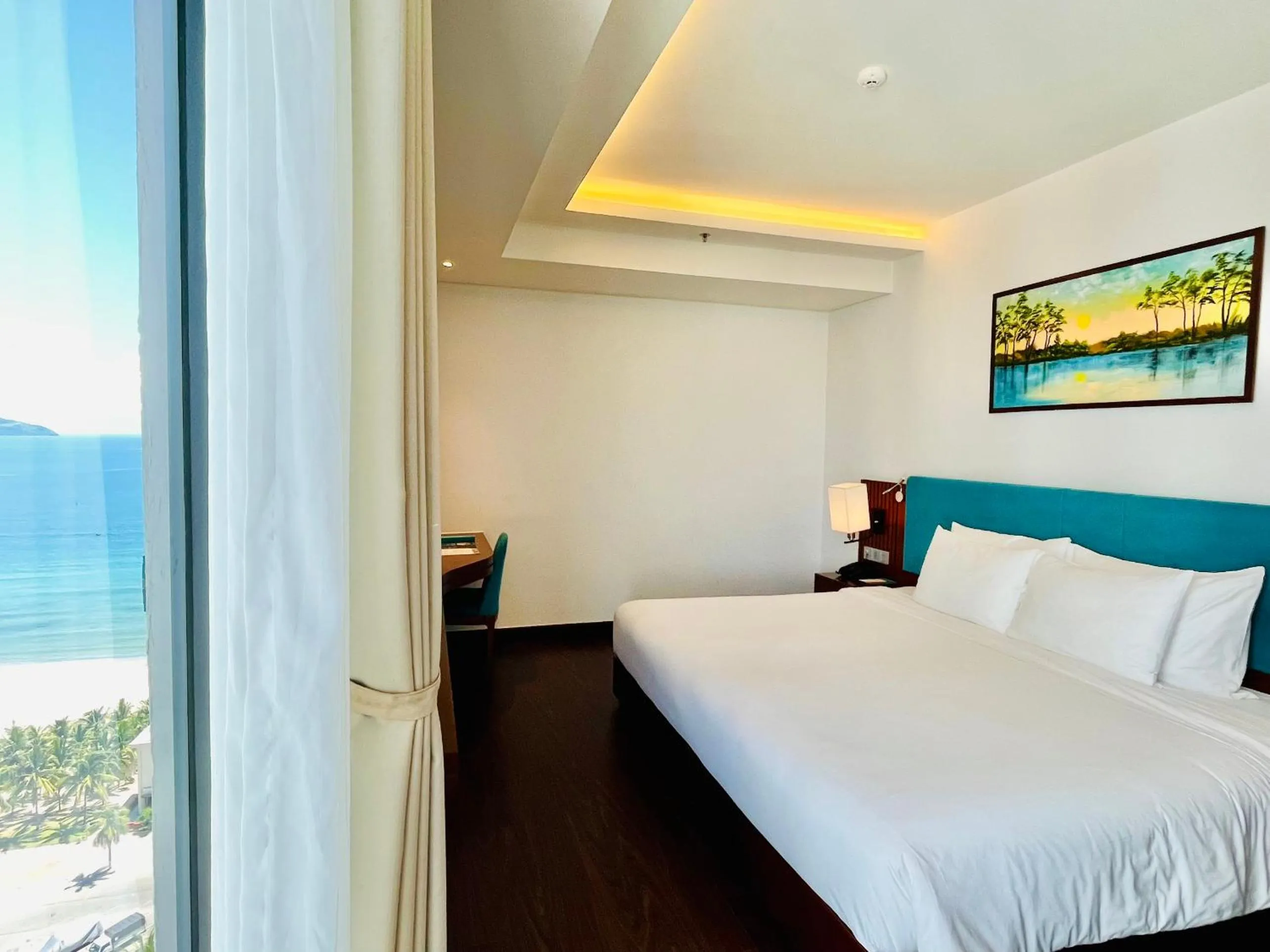 Bedroom, Bed in Maximilan Danang Beach Hotel