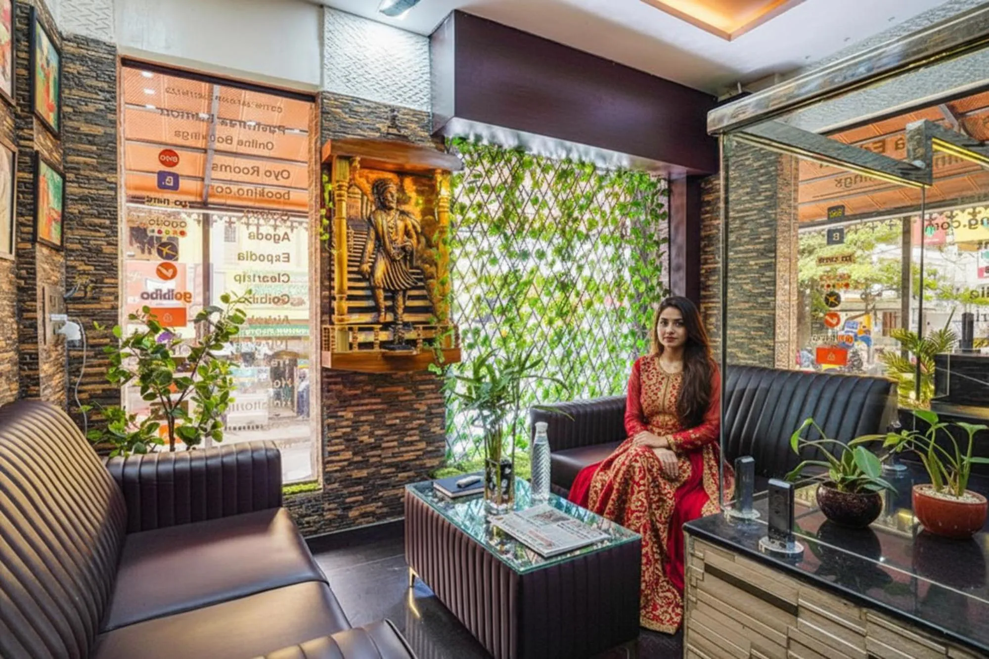 Seating area in FabHotel Pavithraa Edition - Nr Yeshwantpur Circle