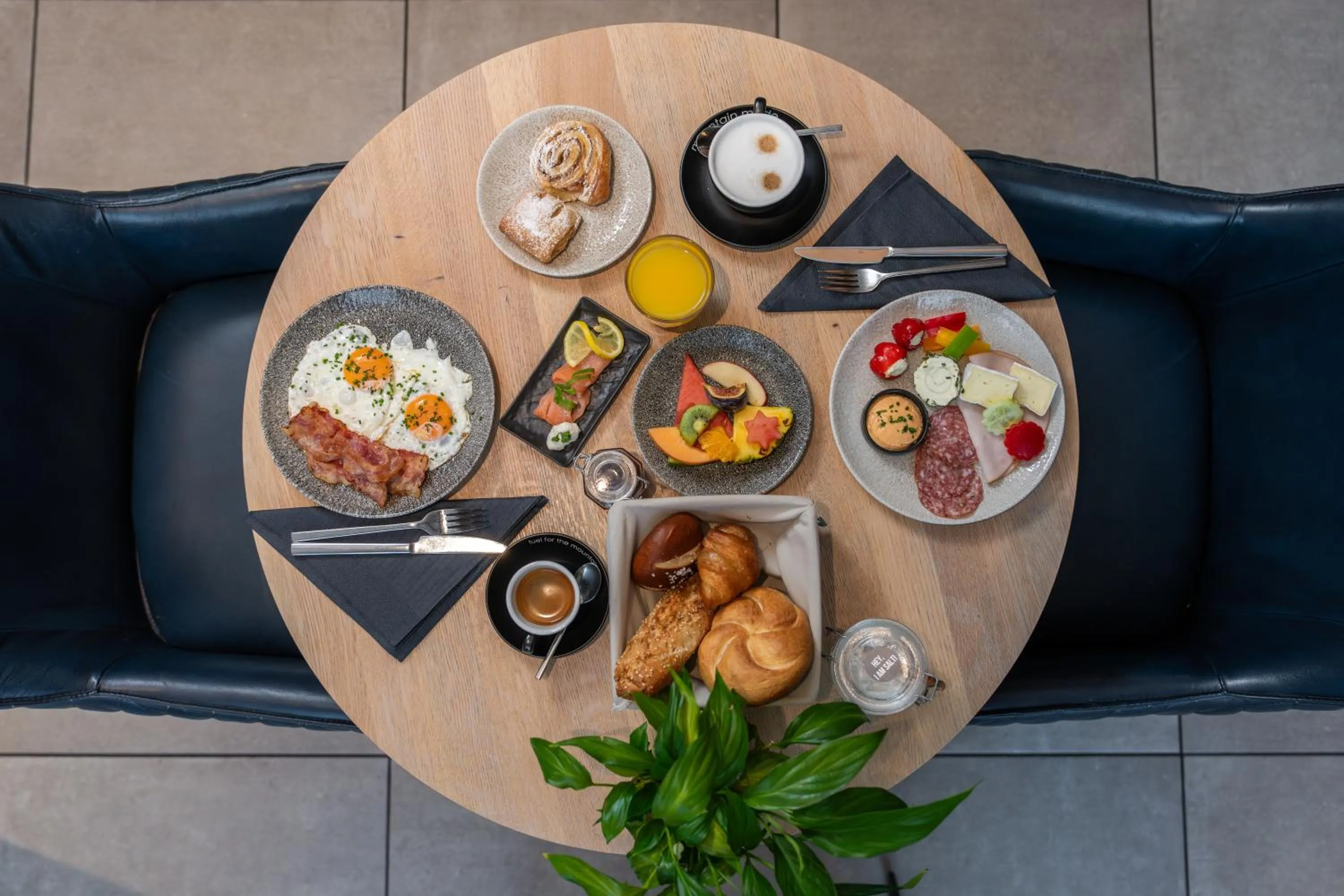 Restaurant/places to eat in Elements Resort Zell am See