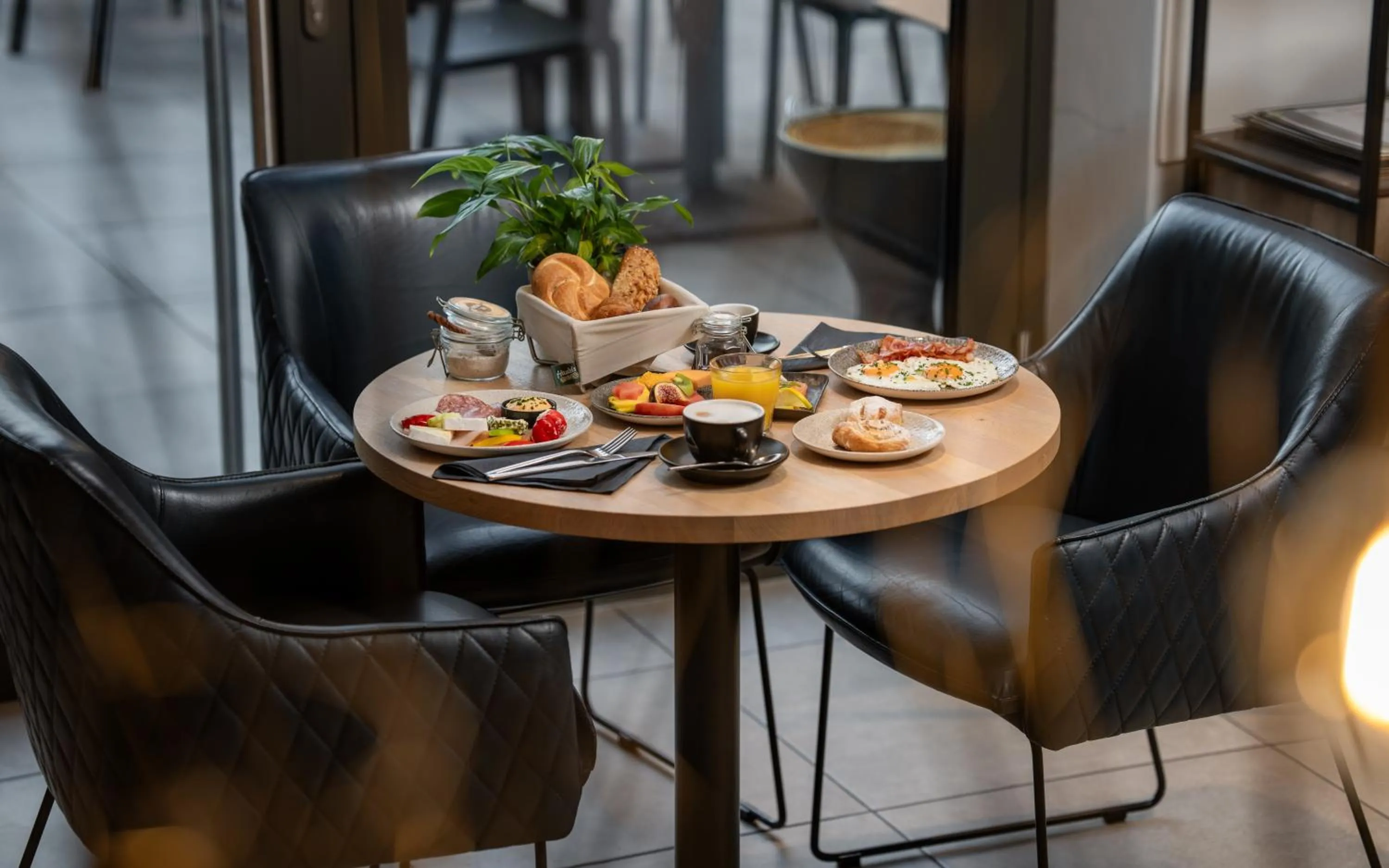 Restaurant/places to eat in Elements Resort Zell am See