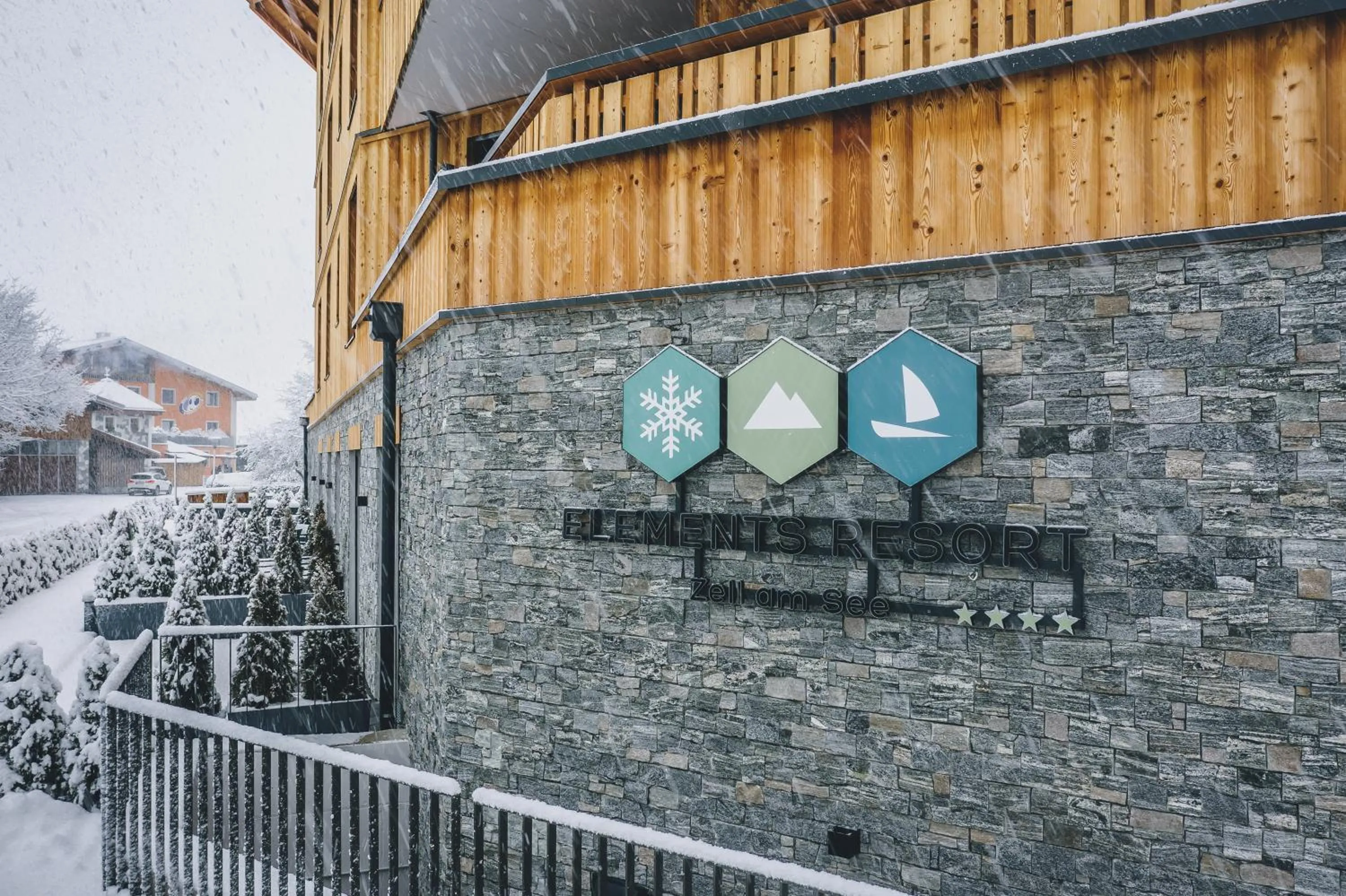 Property building in Elements Resort Zell am See