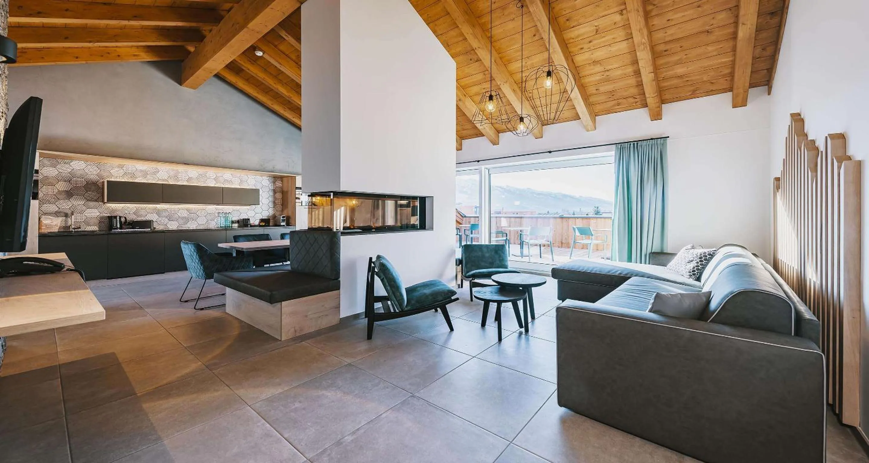 Kitchen or kitchenette in Elements Resort Zell am See