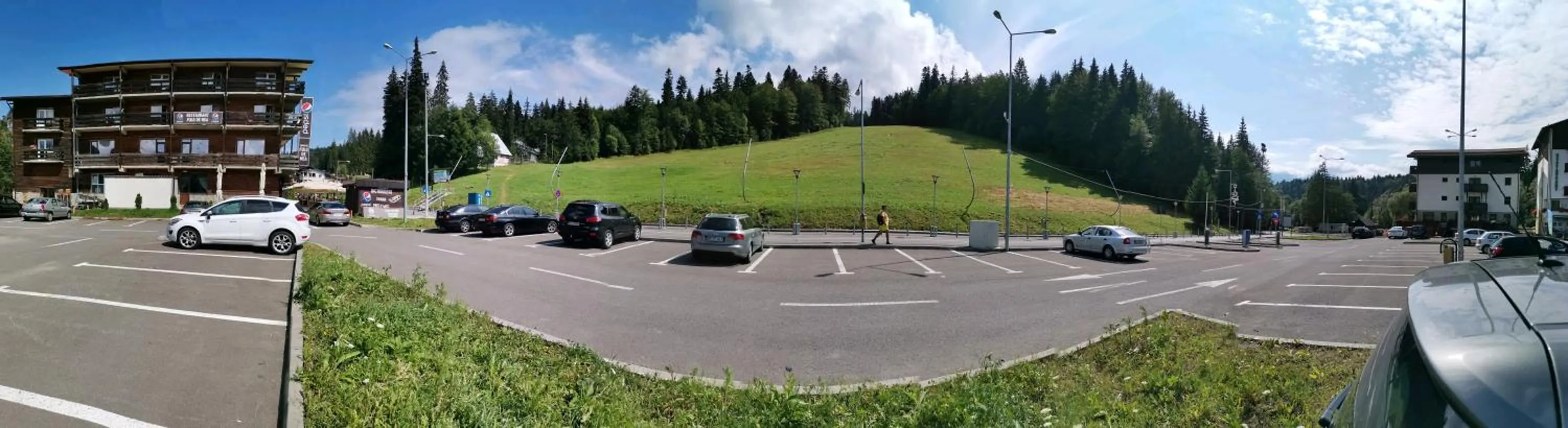 Parking in Cabana Fulg De Nea Predeal