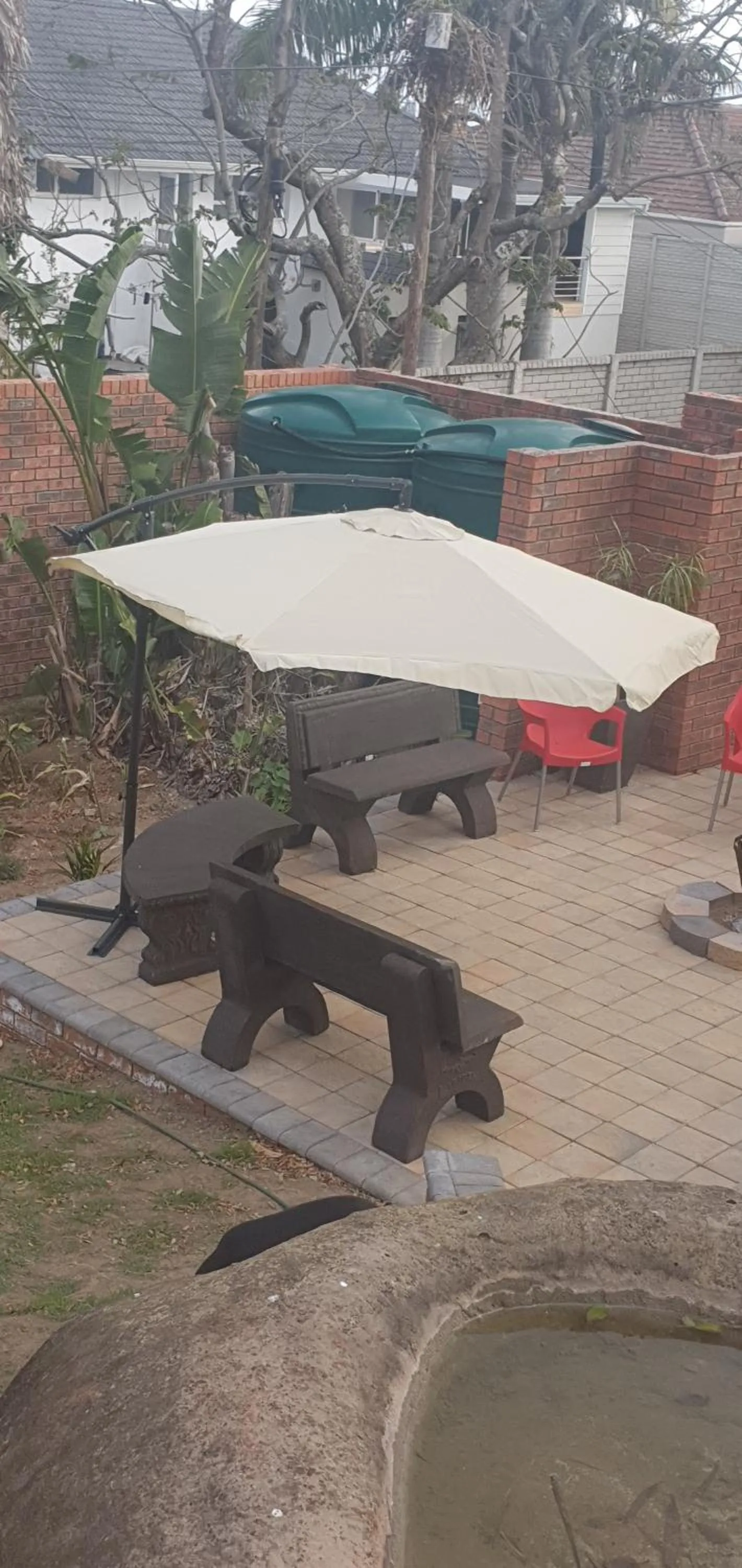 Day in Bon A Vie Self-catering and b&b Gonubie Full Solar Power, no load shedding!