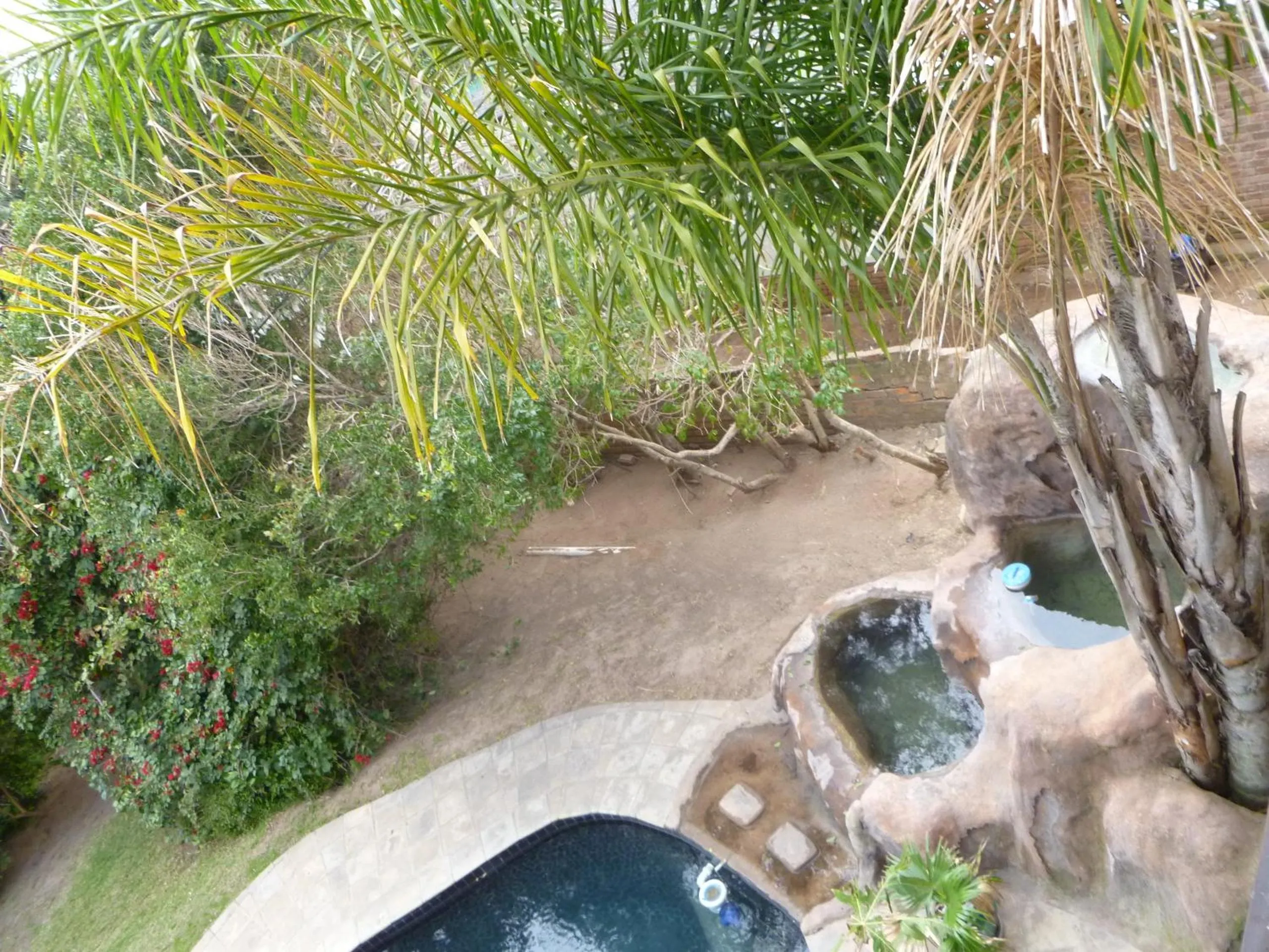 Garden in Bon A Vie Self-catering and b&b Gonubie Full Solar Power, no load shedding!