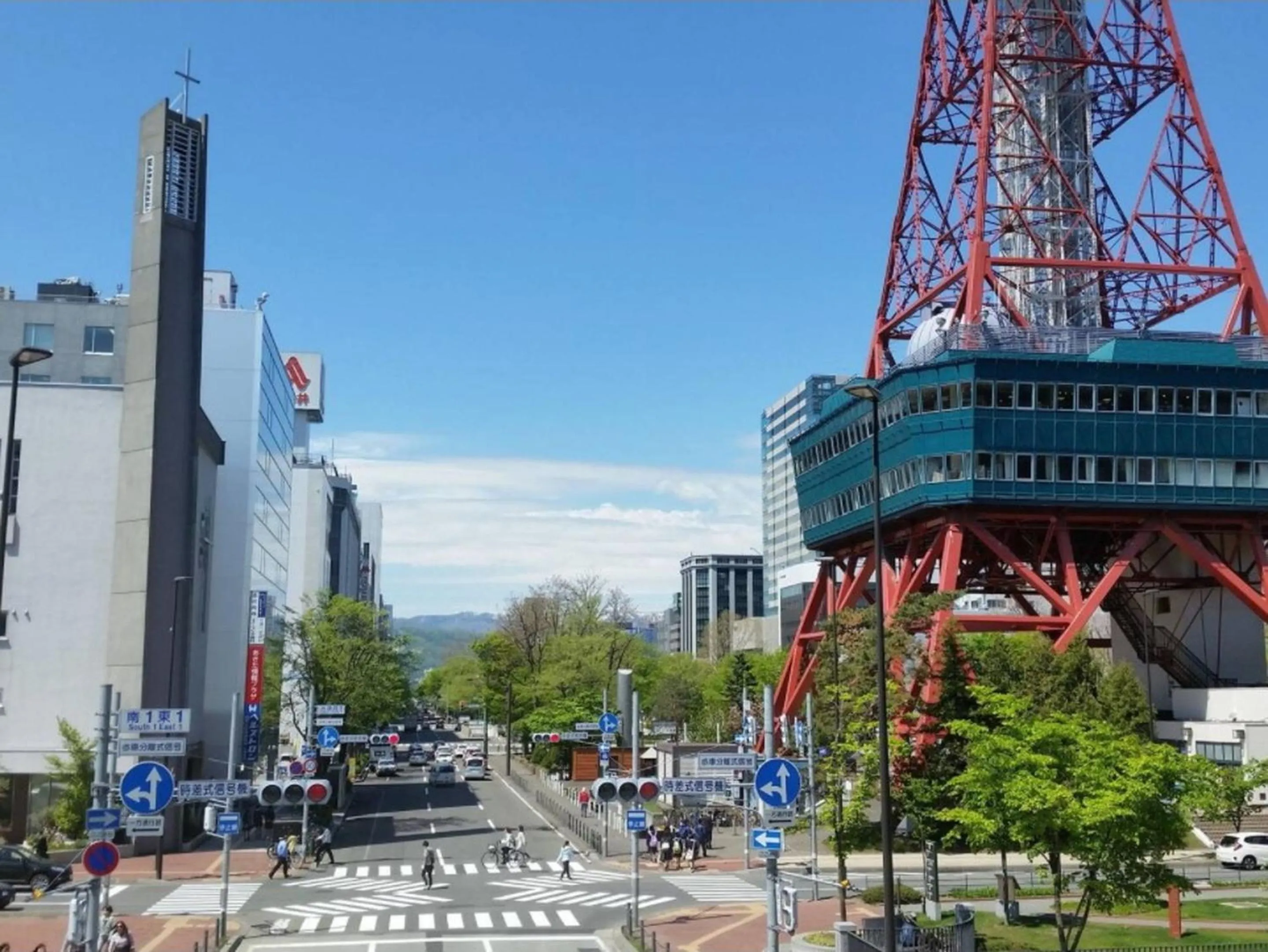 Entertainment in Cozy and Convenient Royal heights