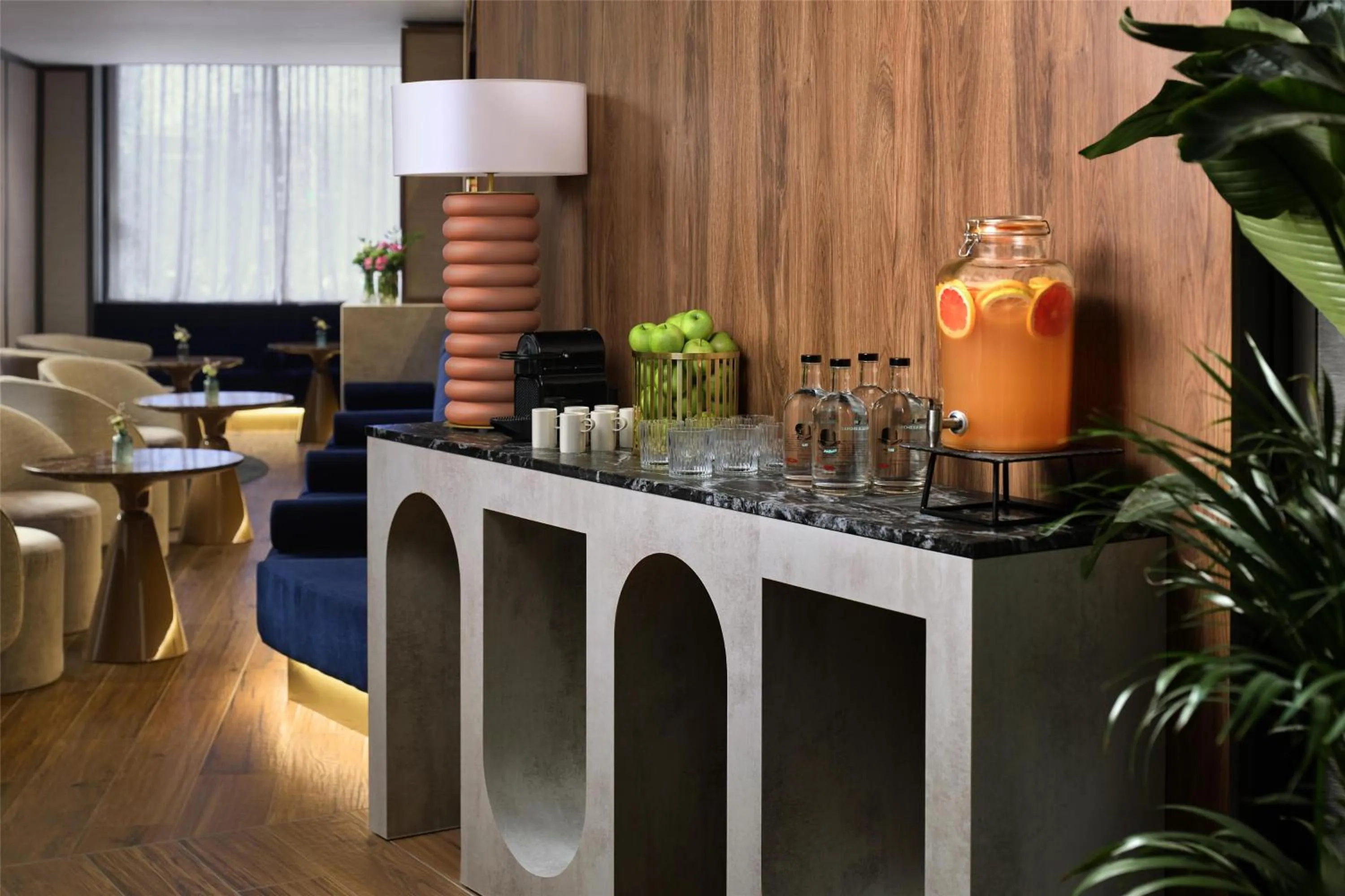 Lobby or reception in NH Paris Opéra Faubourg