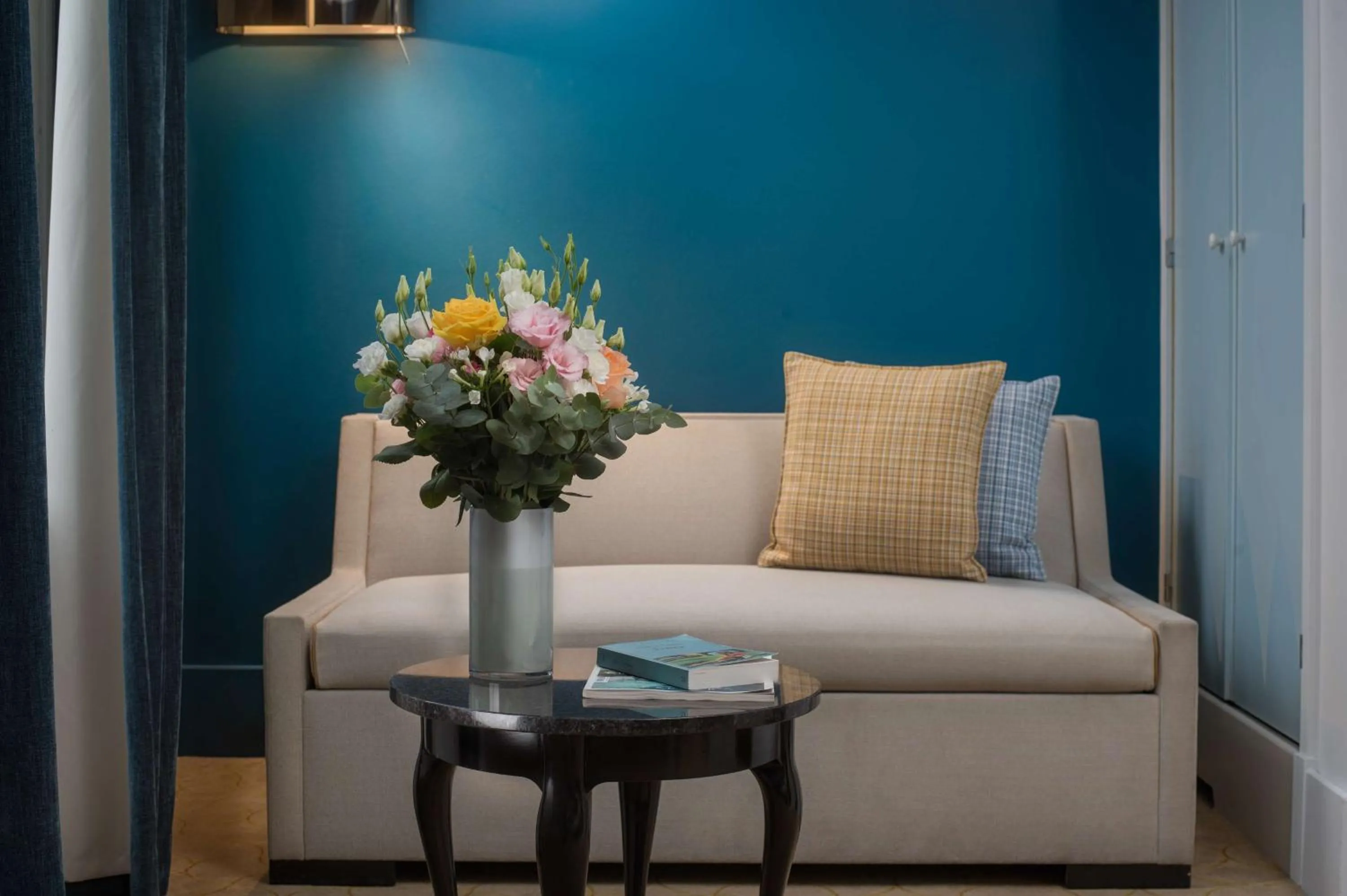 Bedroom in Best Western Opéra Faubourg