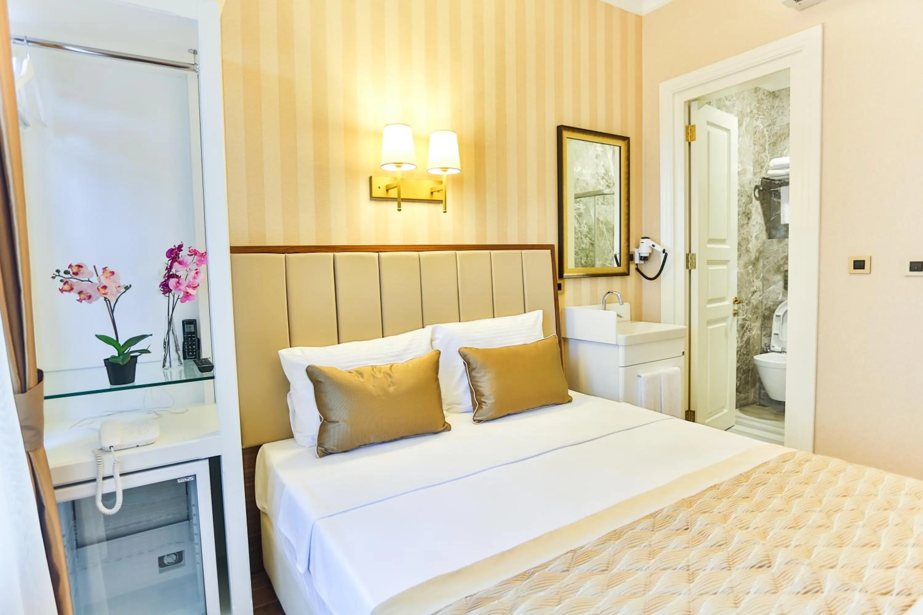 Bed in HANENDE HOTEL