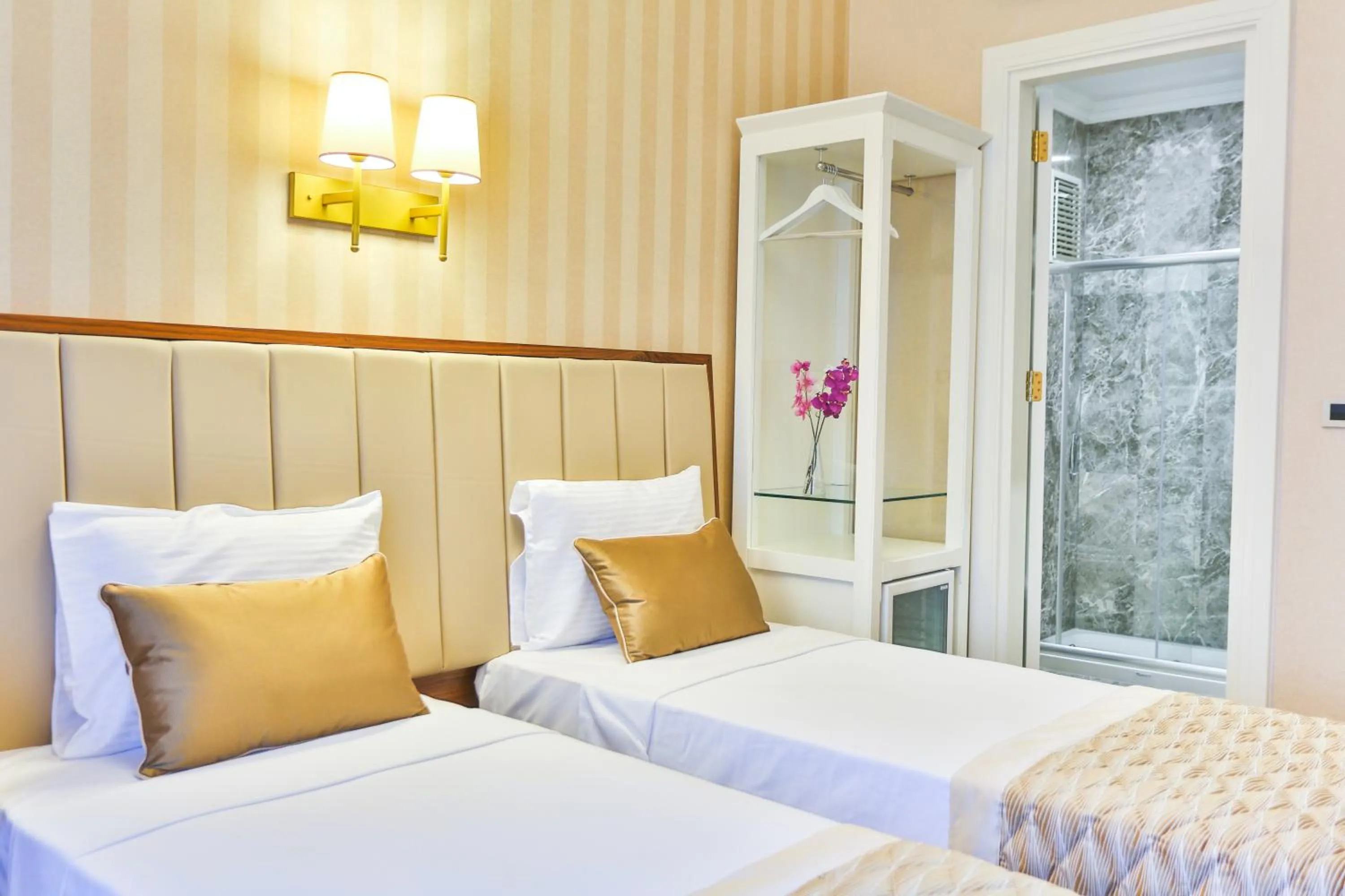 Bed in HANENDE HOTEL