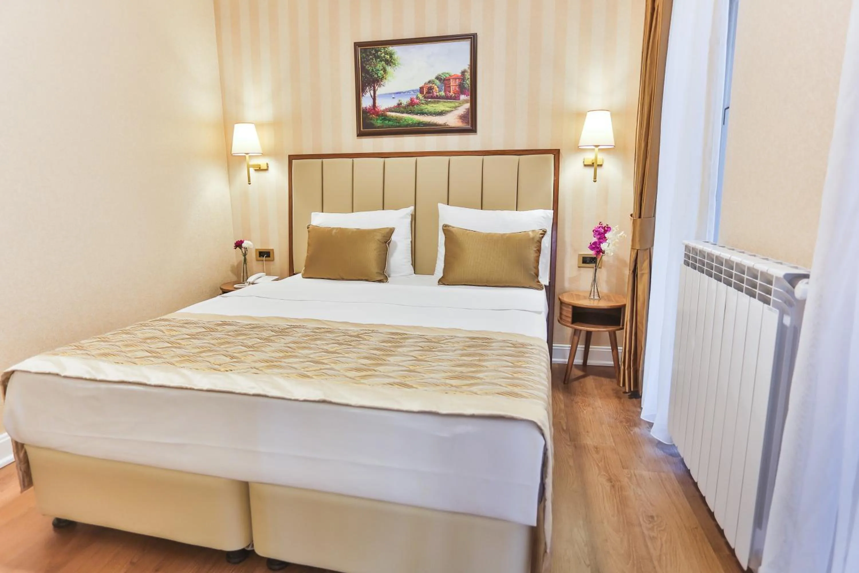 Bed in HANENDE HOTEL