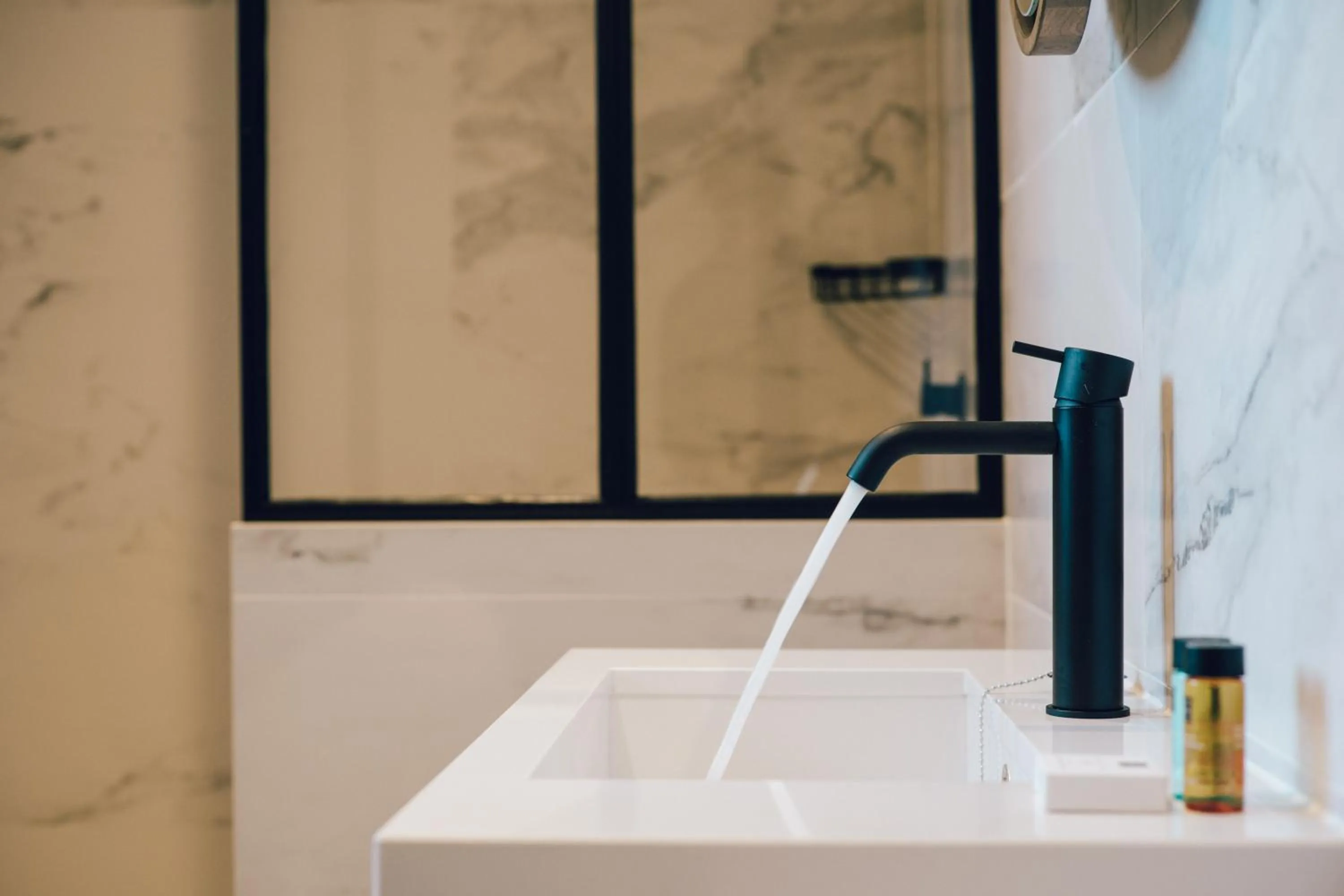 Bathroom in Getaway Studios Gent