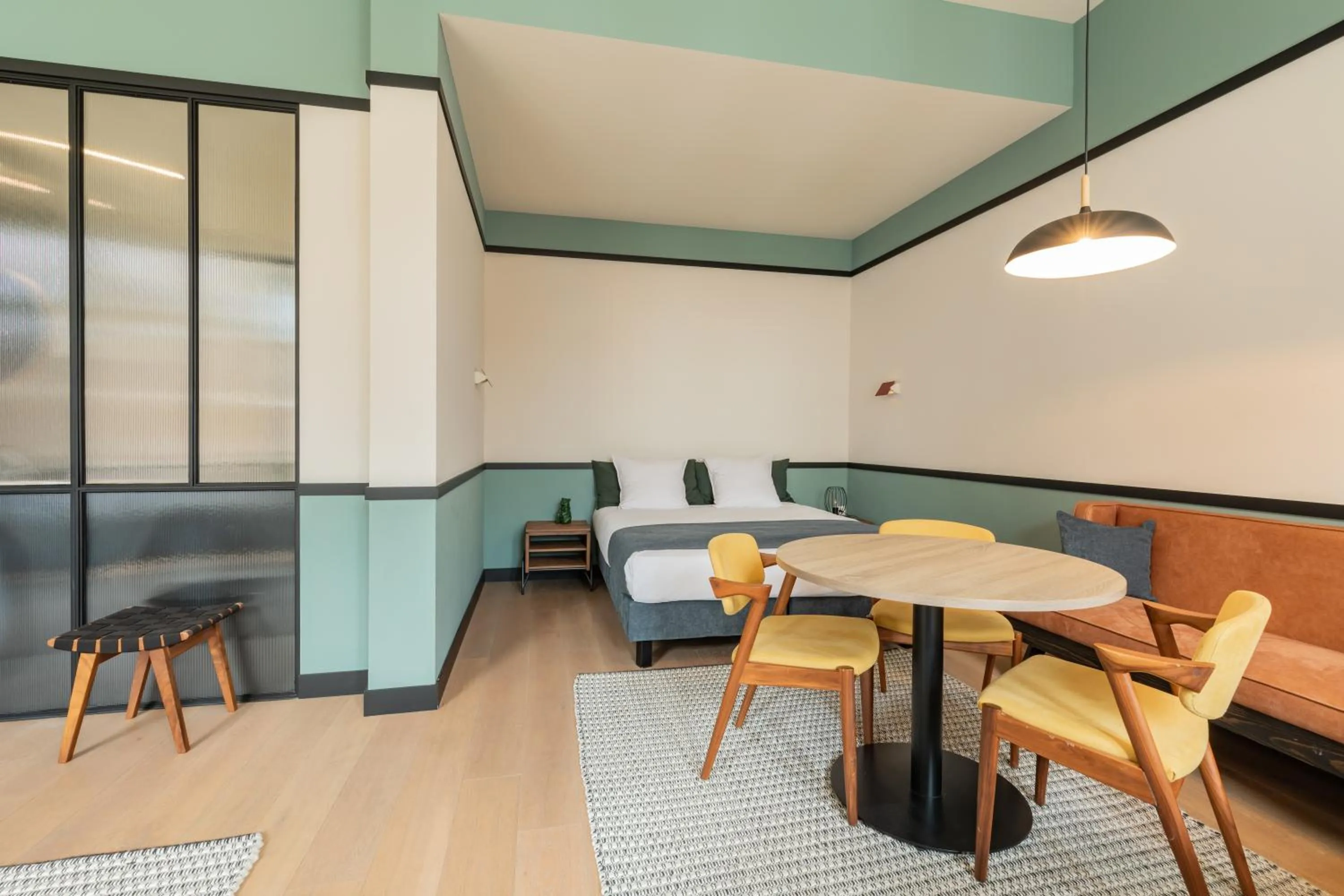 Kitchen or kitchenette in Getaway Studios Gent