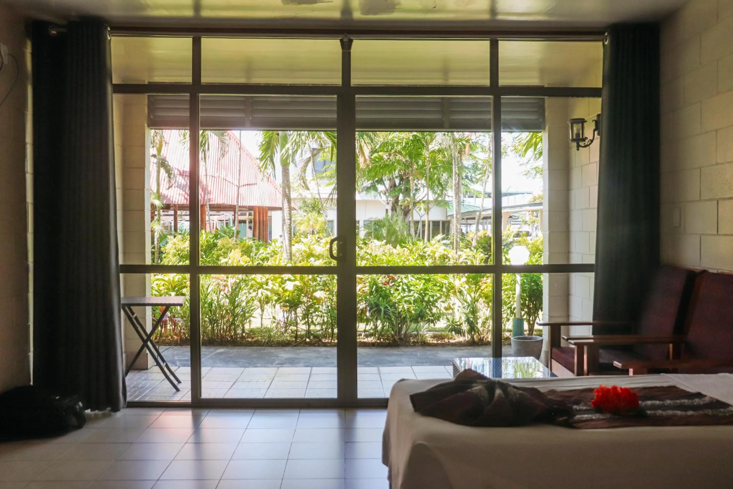 Day in Hotel Millenia Samoa