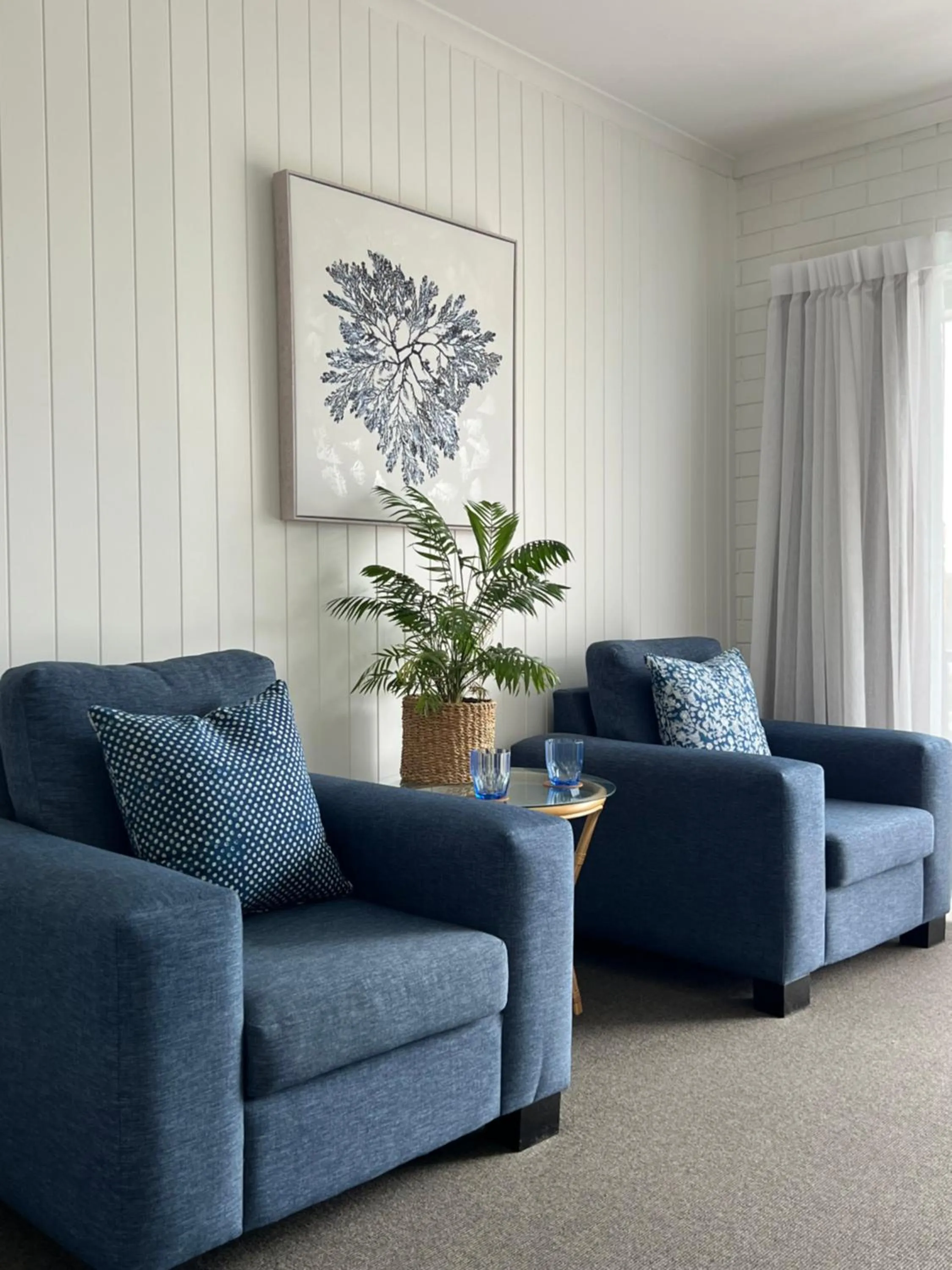 Seating area in Mollymook Seascape Motel and Apartments