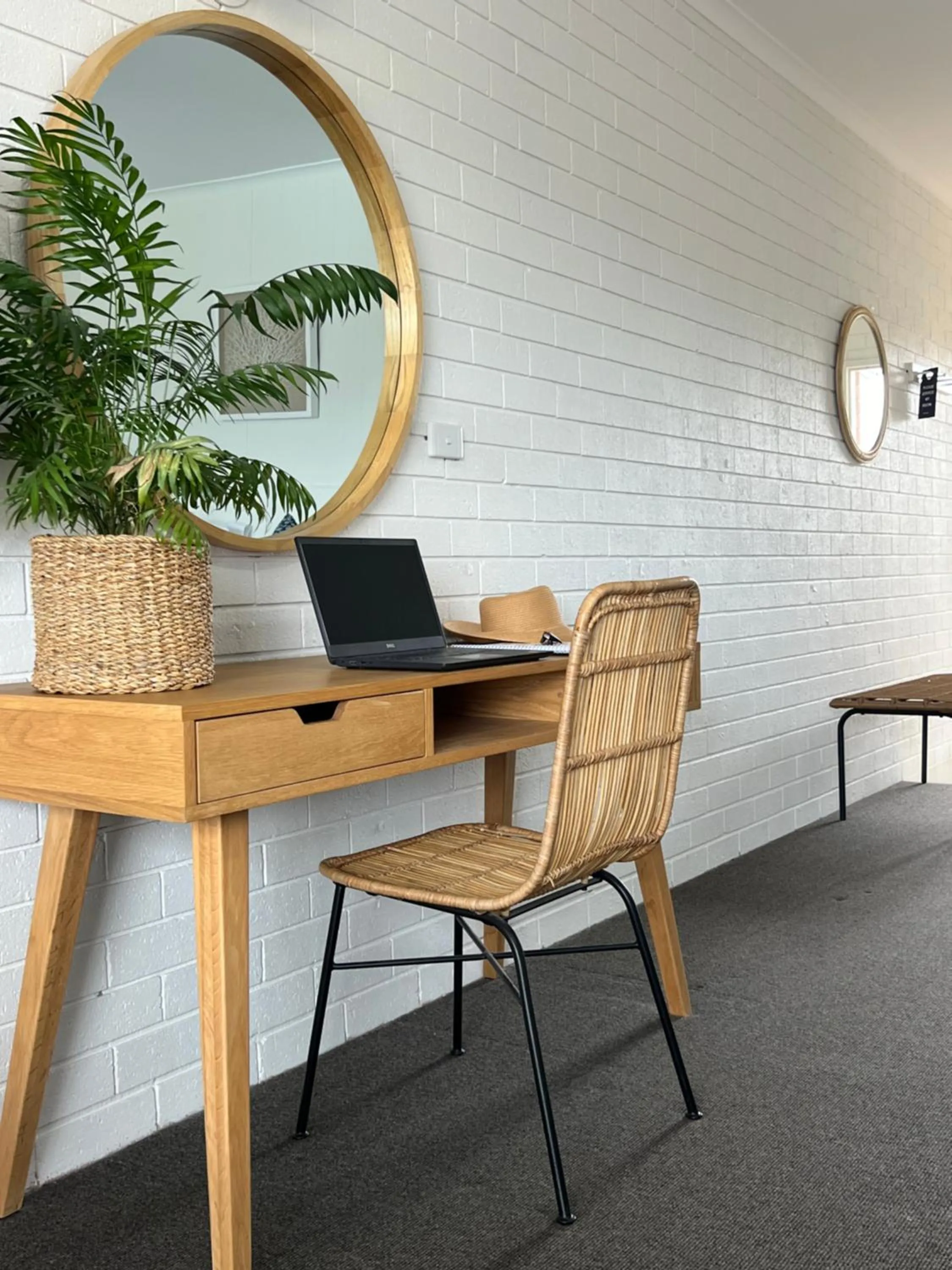 Guests in Mollymook Seascape Motel and Apartments