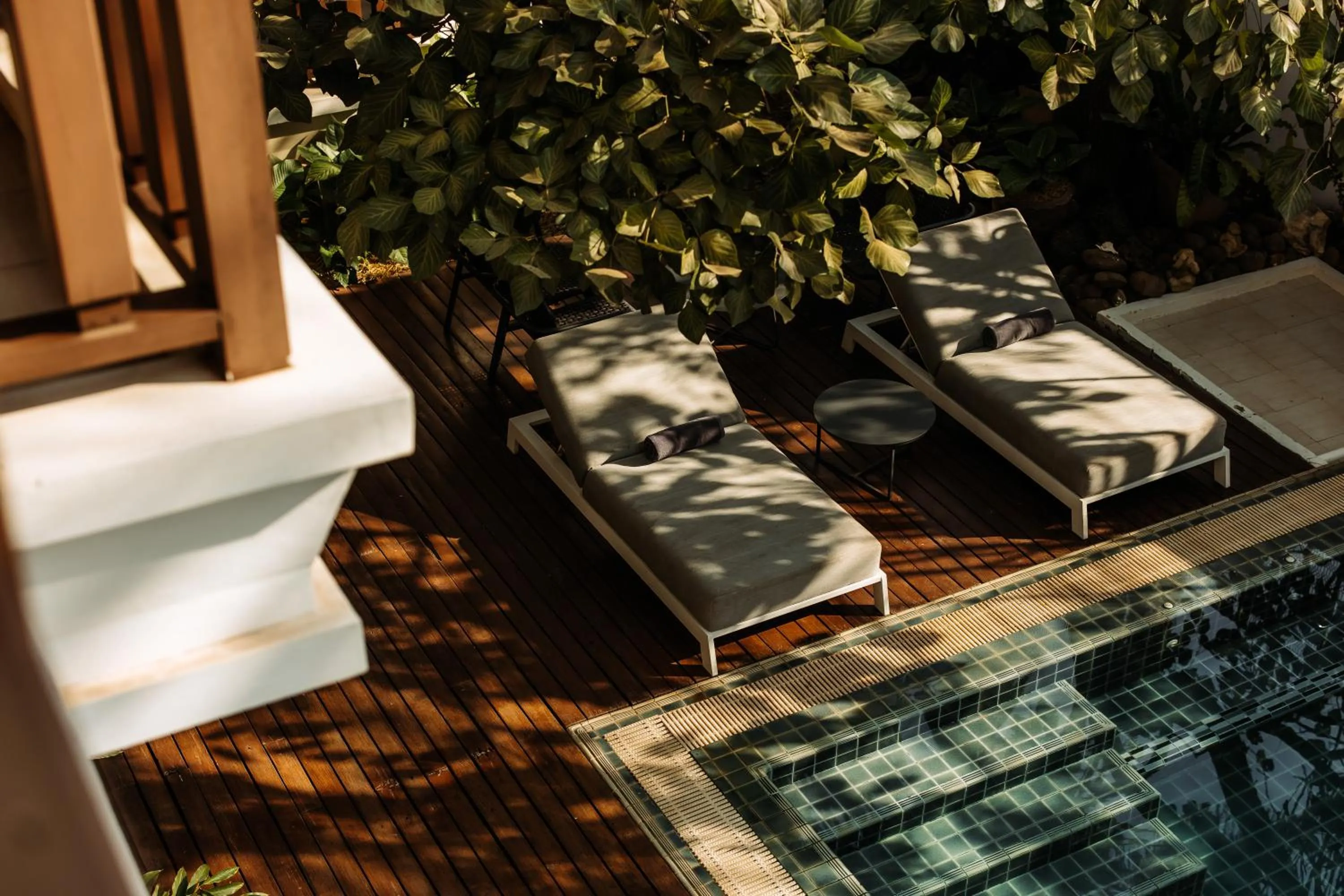 Swimming pool in Athena Hotel