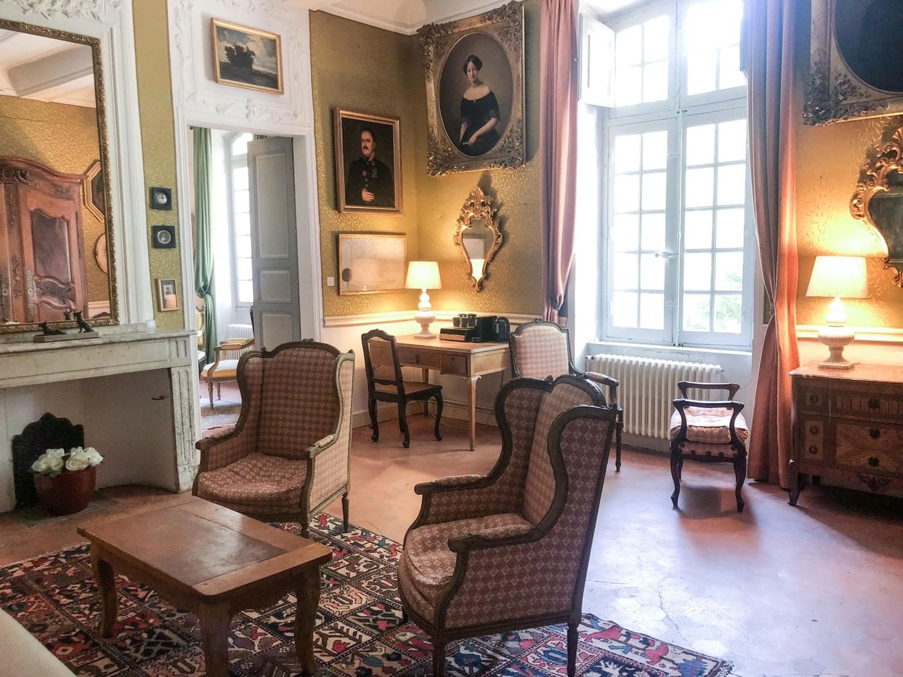 Living room in Château de Saint-Girons - Luxury Guest House in Provence