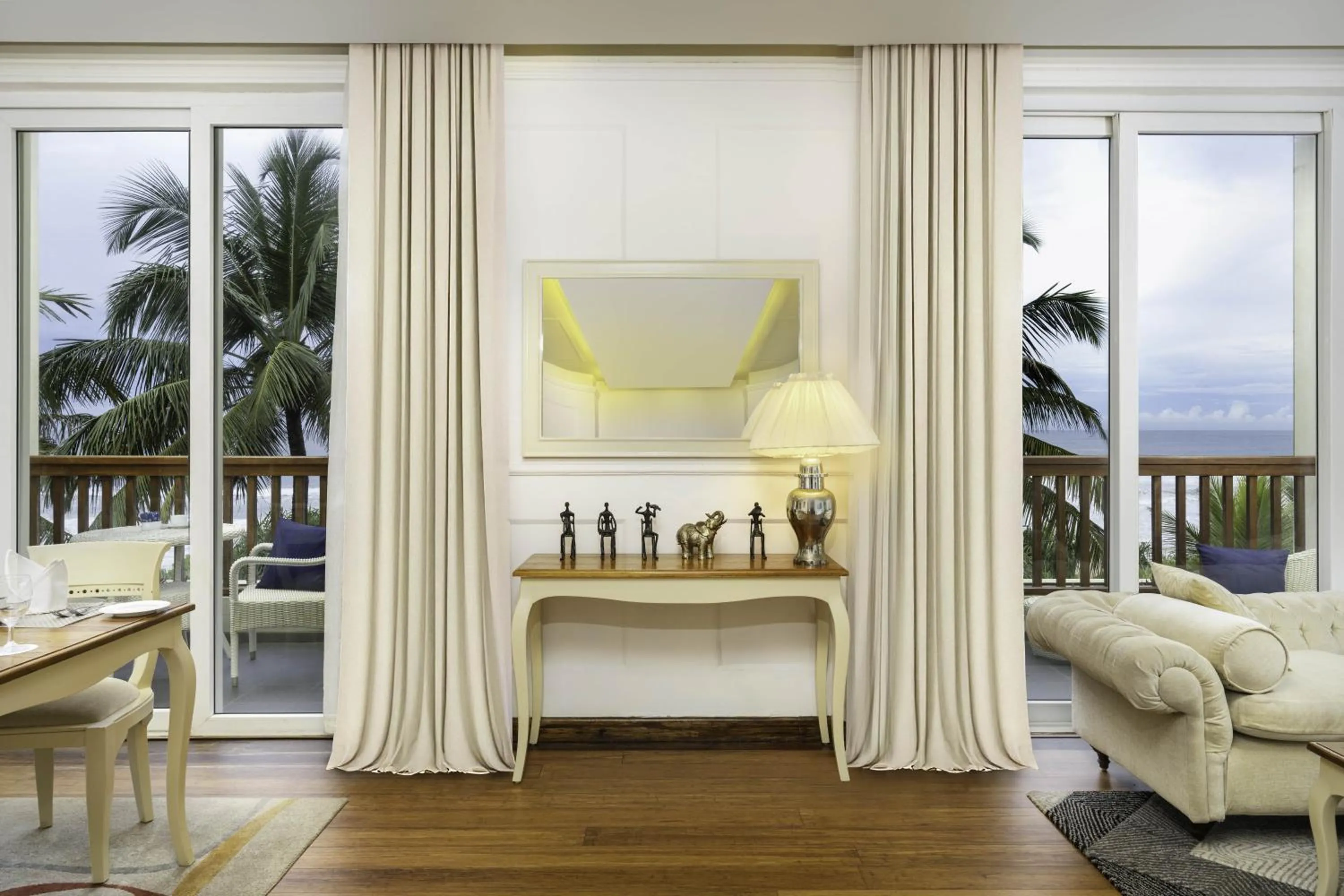 Living room in NH Bentota Ceysands Resort