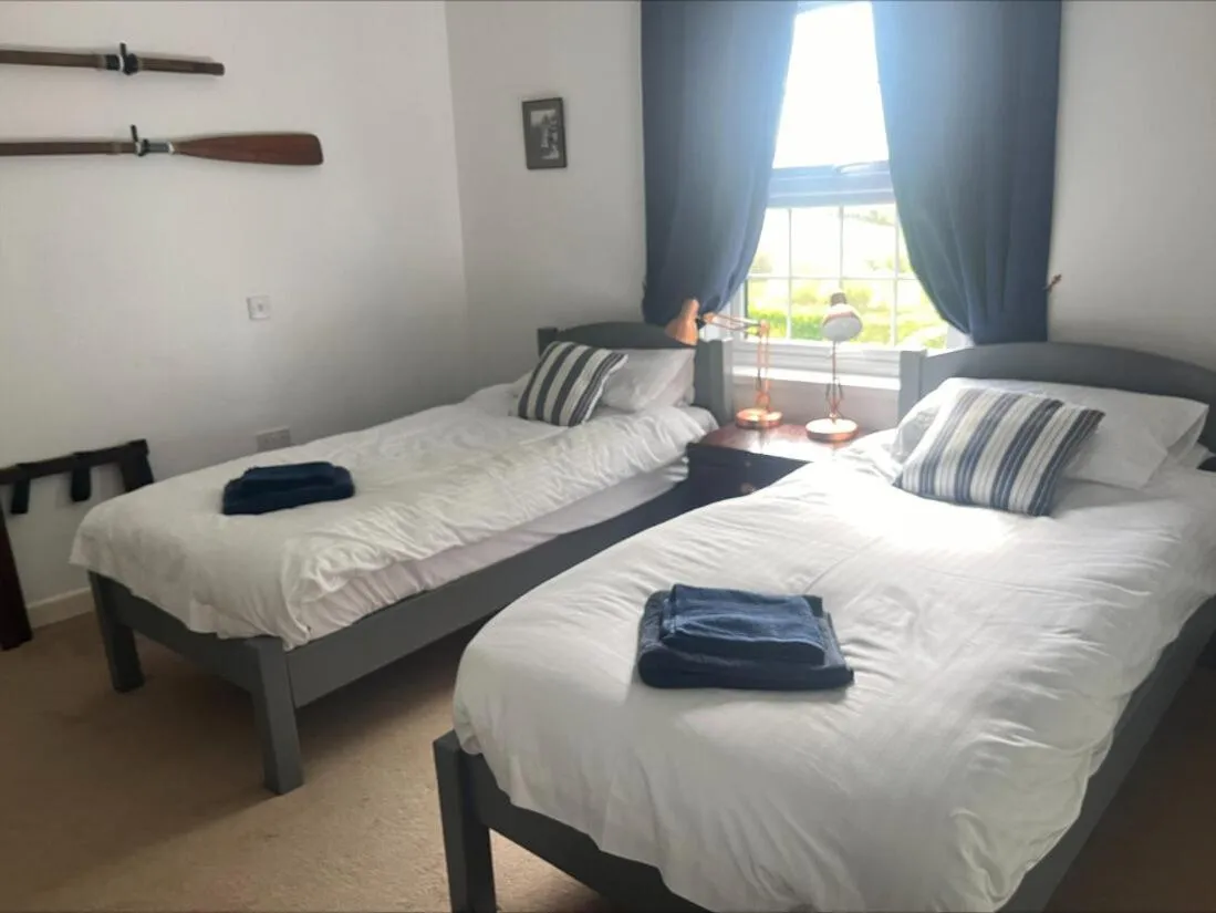 Bed in Trimstone Manor Hotel