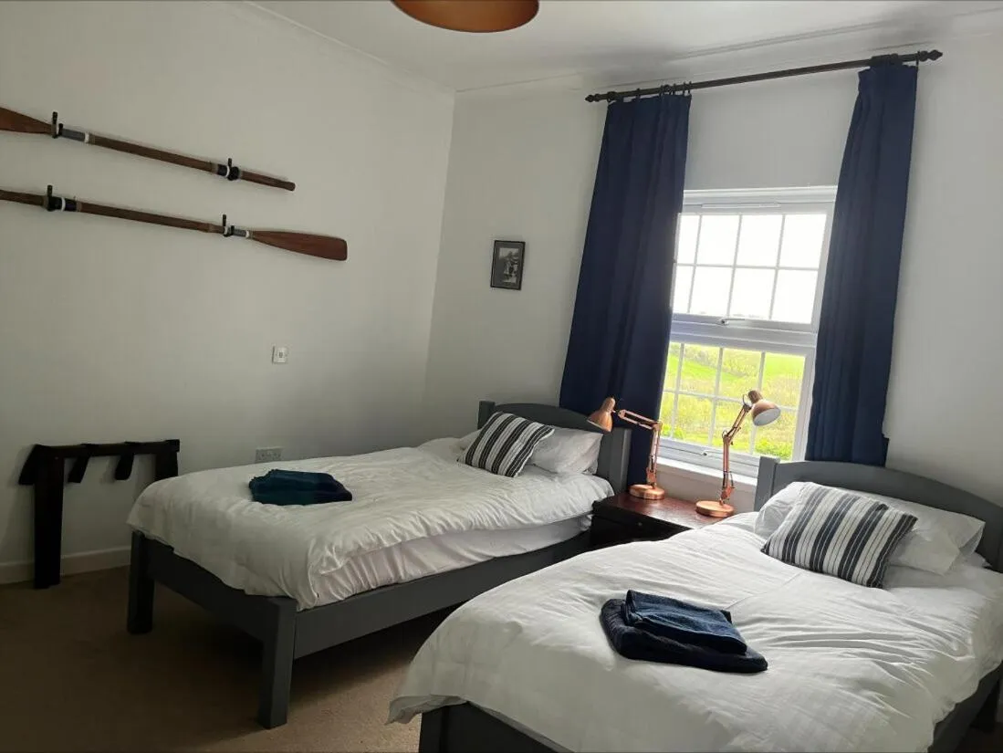 Bed in Trimstone Manor Hotel