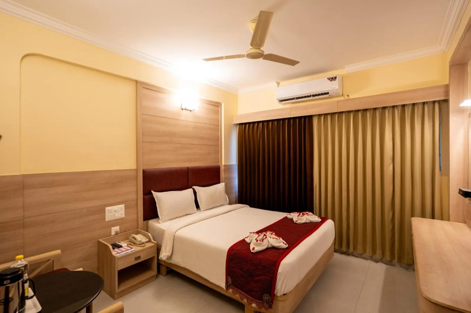Property building, Bed in Sree Bharani Hotels