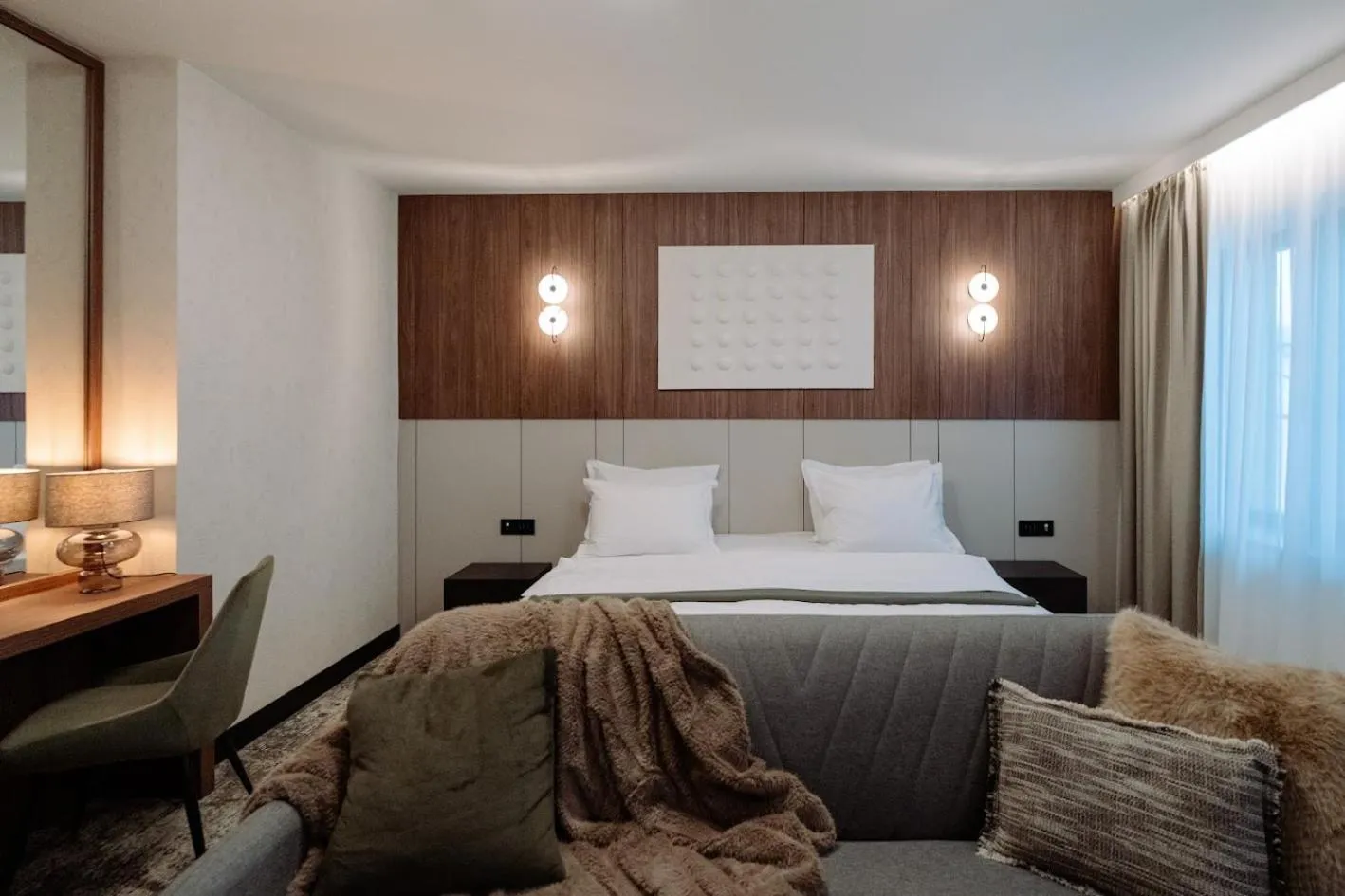 Photo of the whole room, Bed in Hotel Savior