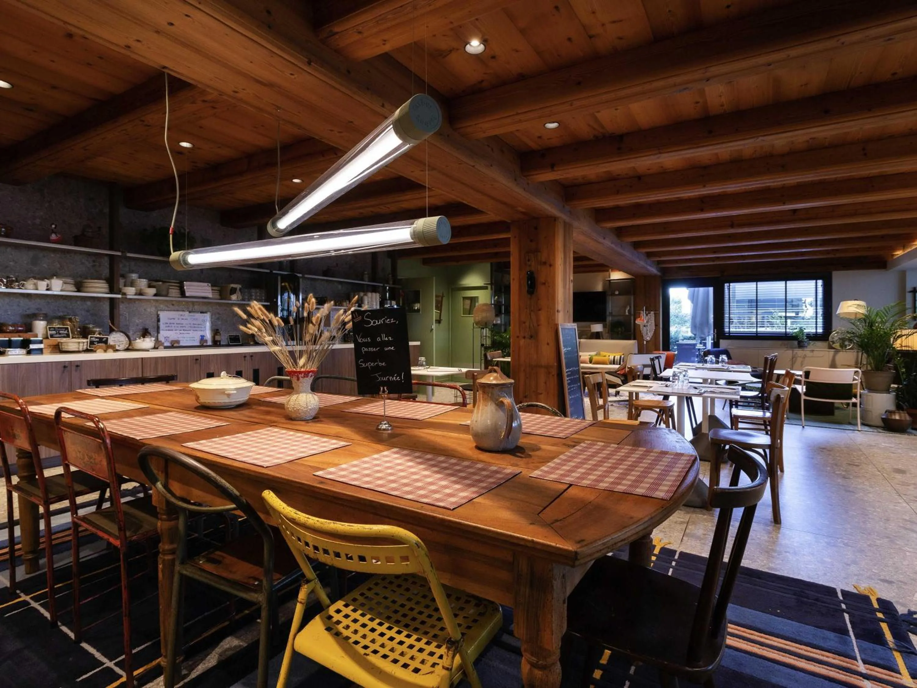 Restaurant/places to eat in Greet Hotel Colmar