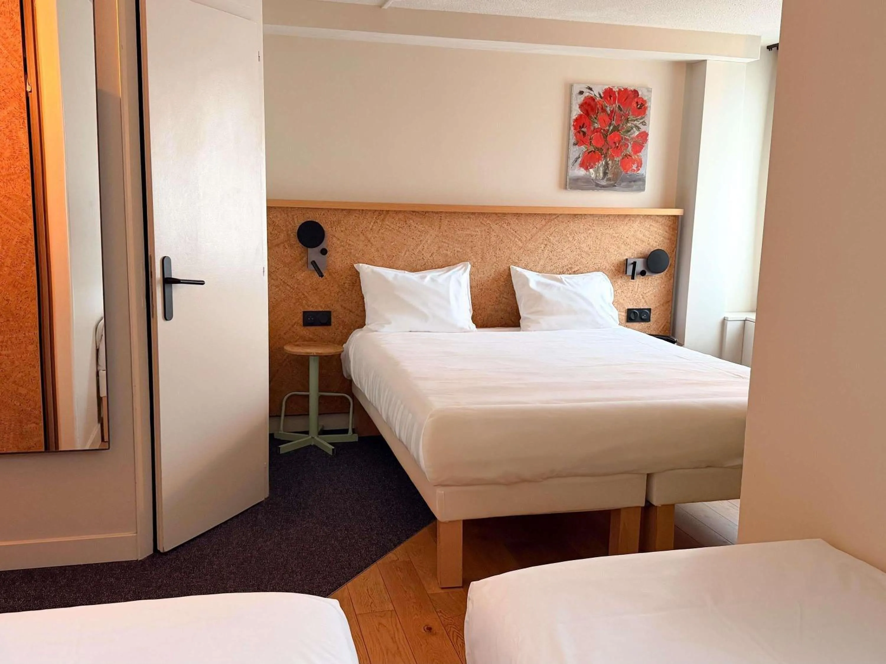 Bedroom, Bed in Greet Hotel Colmar