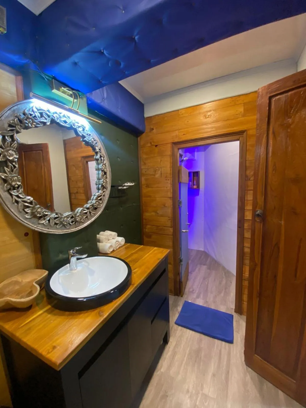 Bathroom in Pondanu Cabins By The Lake