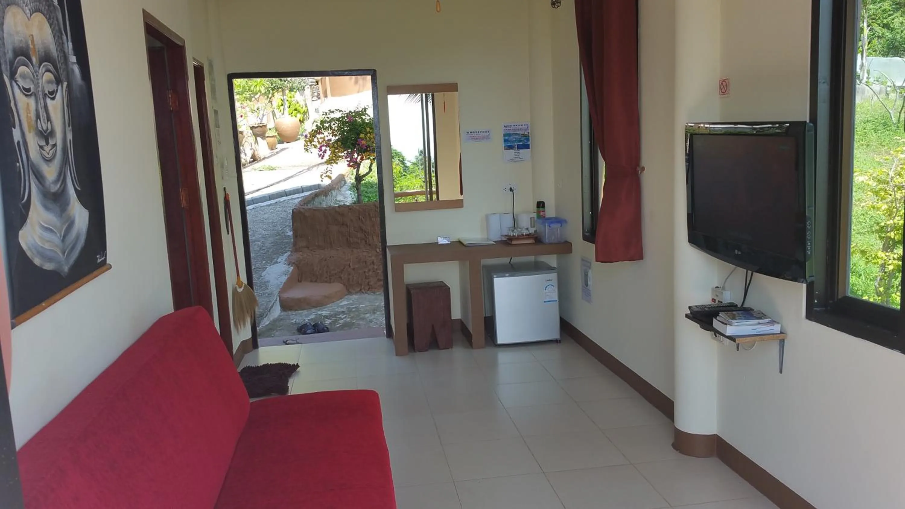 Living room in Moonstone Studio