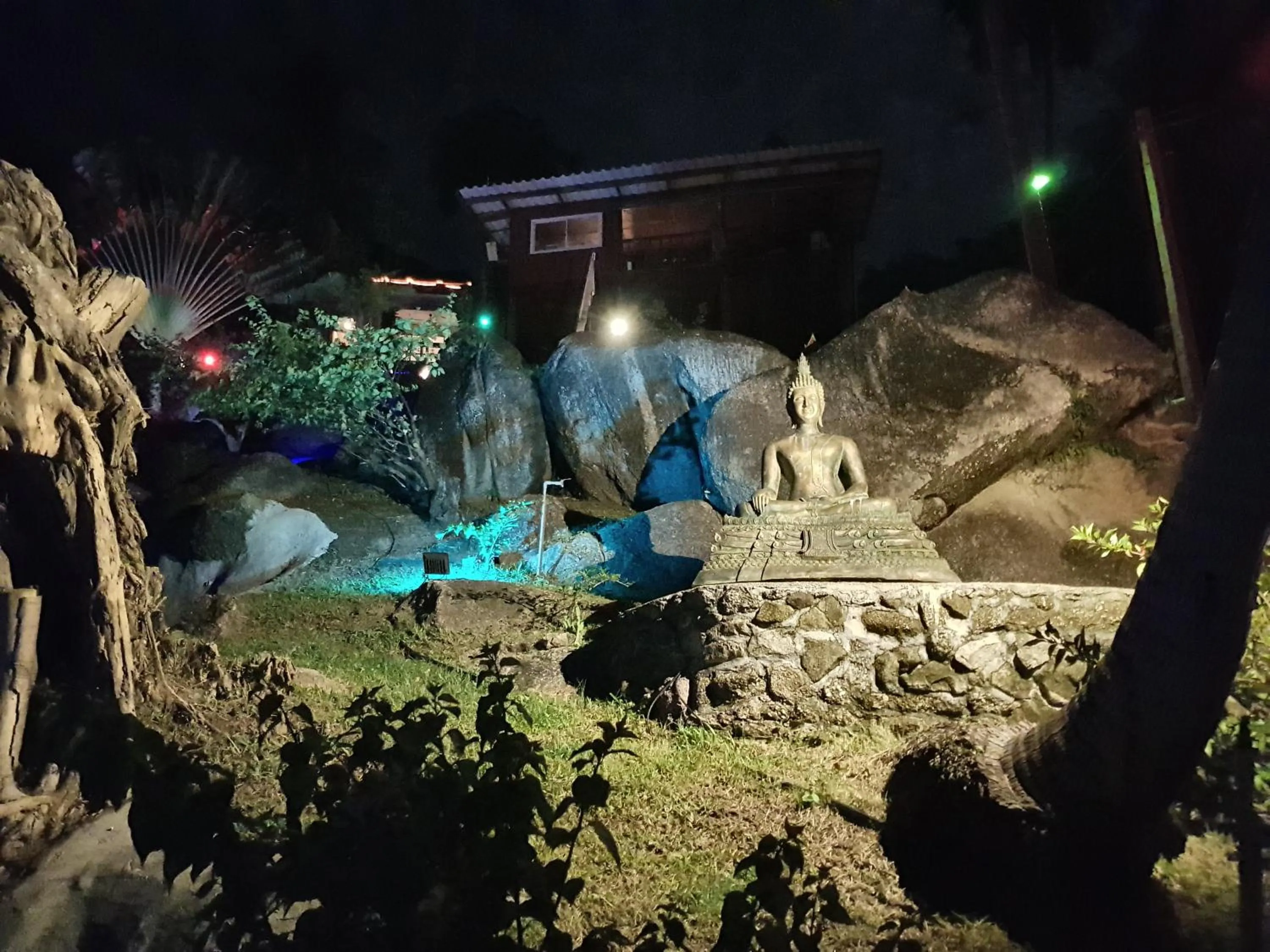 Decorative detail in Moonstone Studio