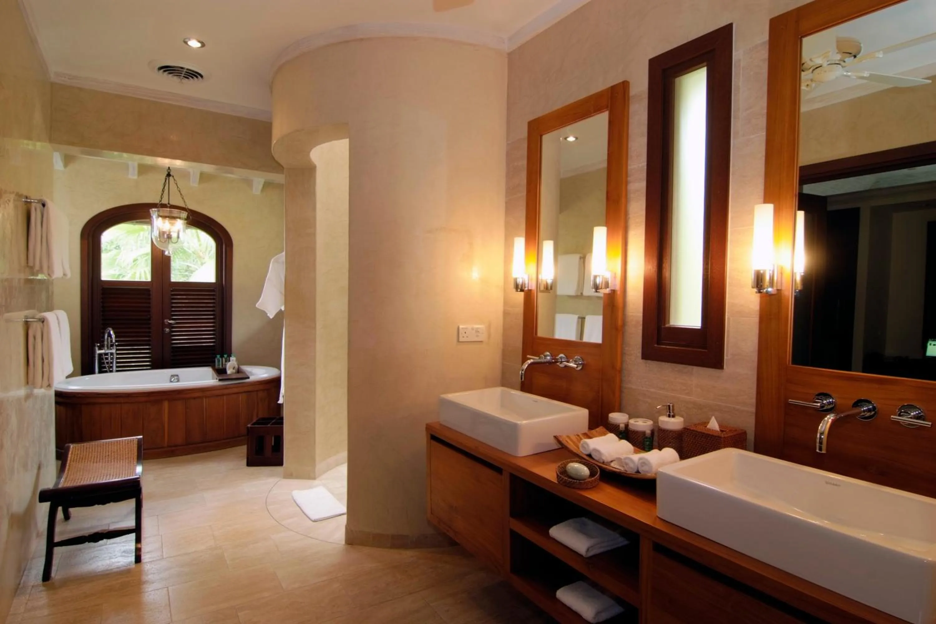 Canouan Estate Resort & Villas