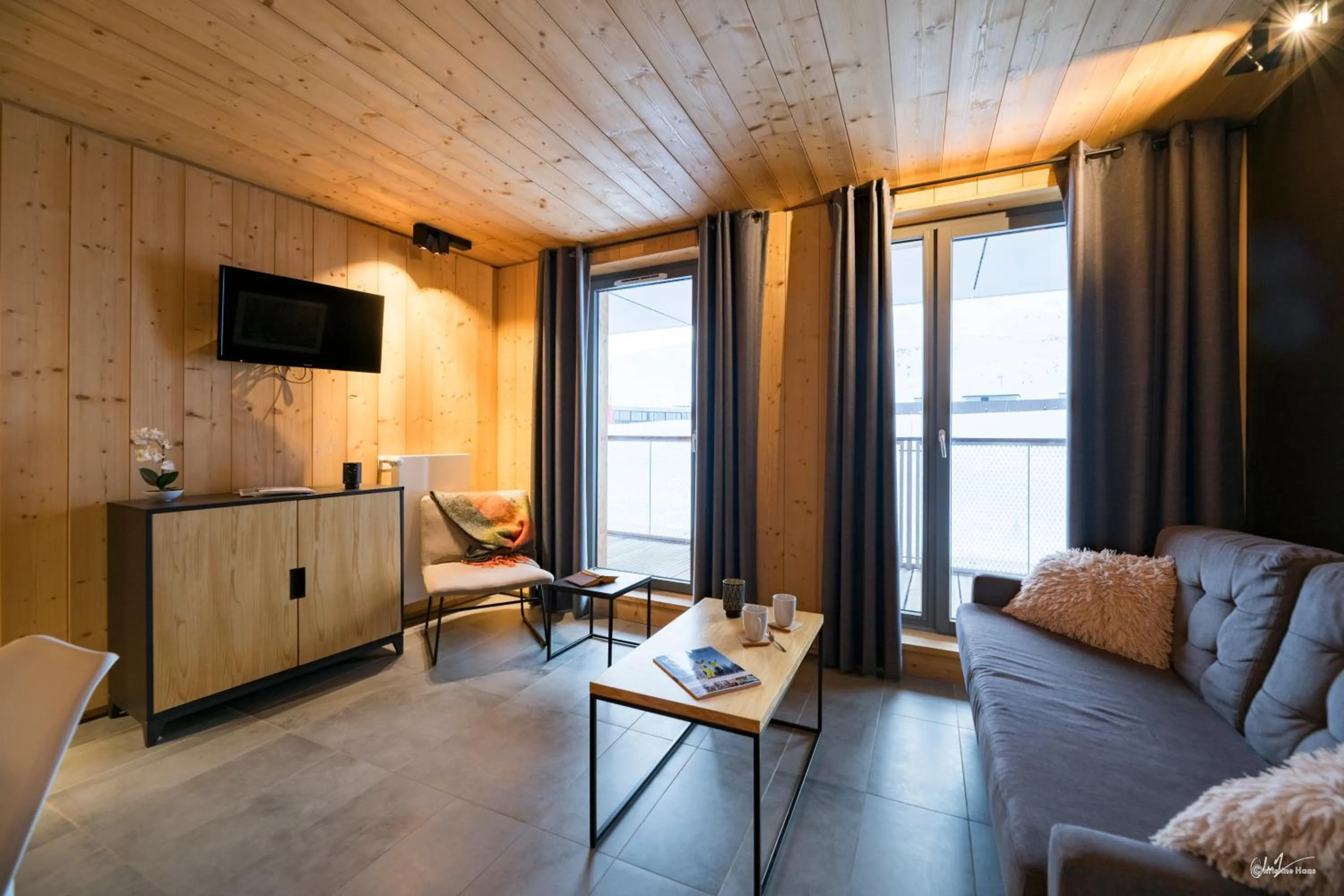 TV and multimedia in Lagrange Vacances L’Écrin du Badet