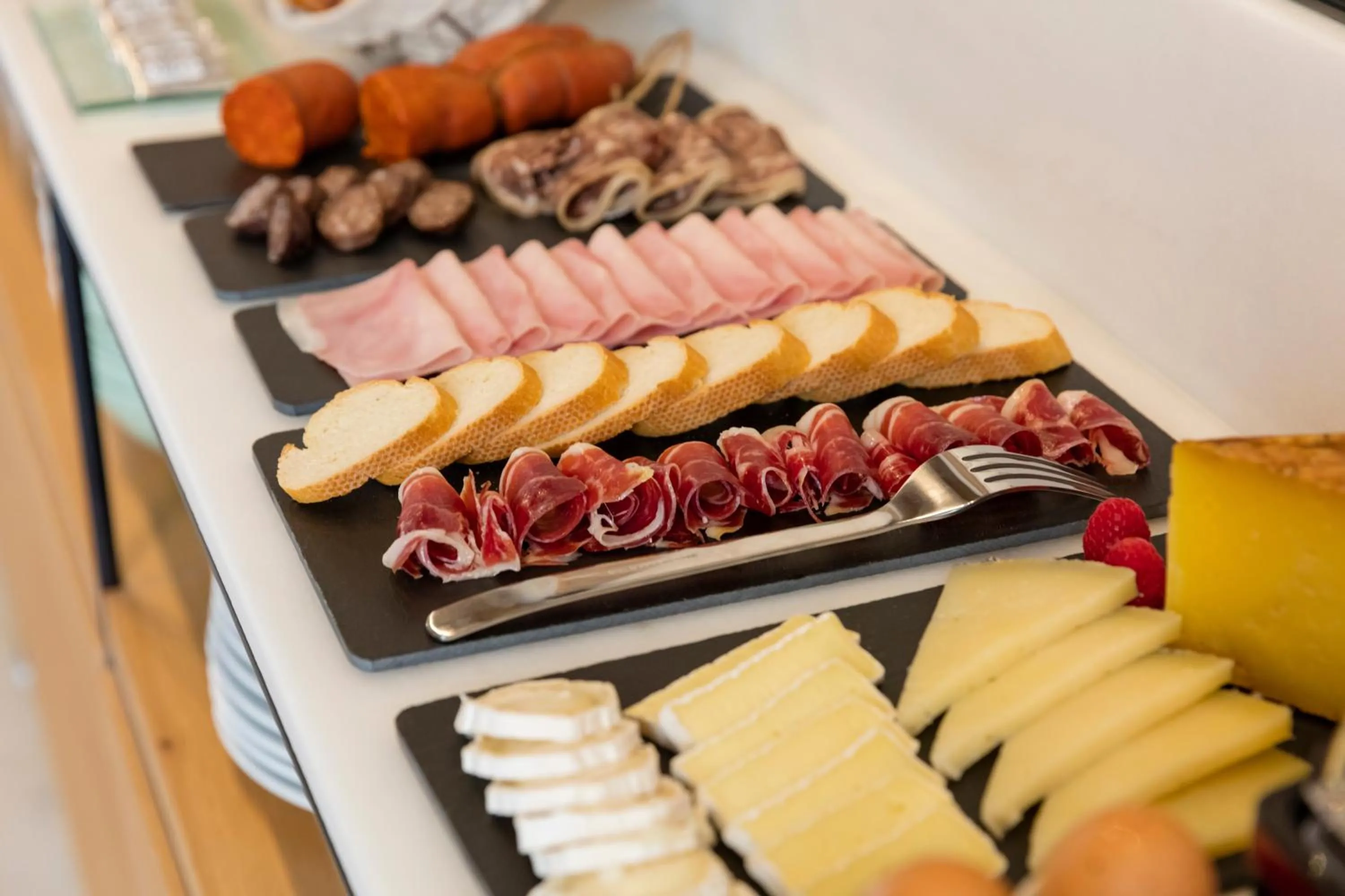 Buffet breakfast in ARA Alcudia