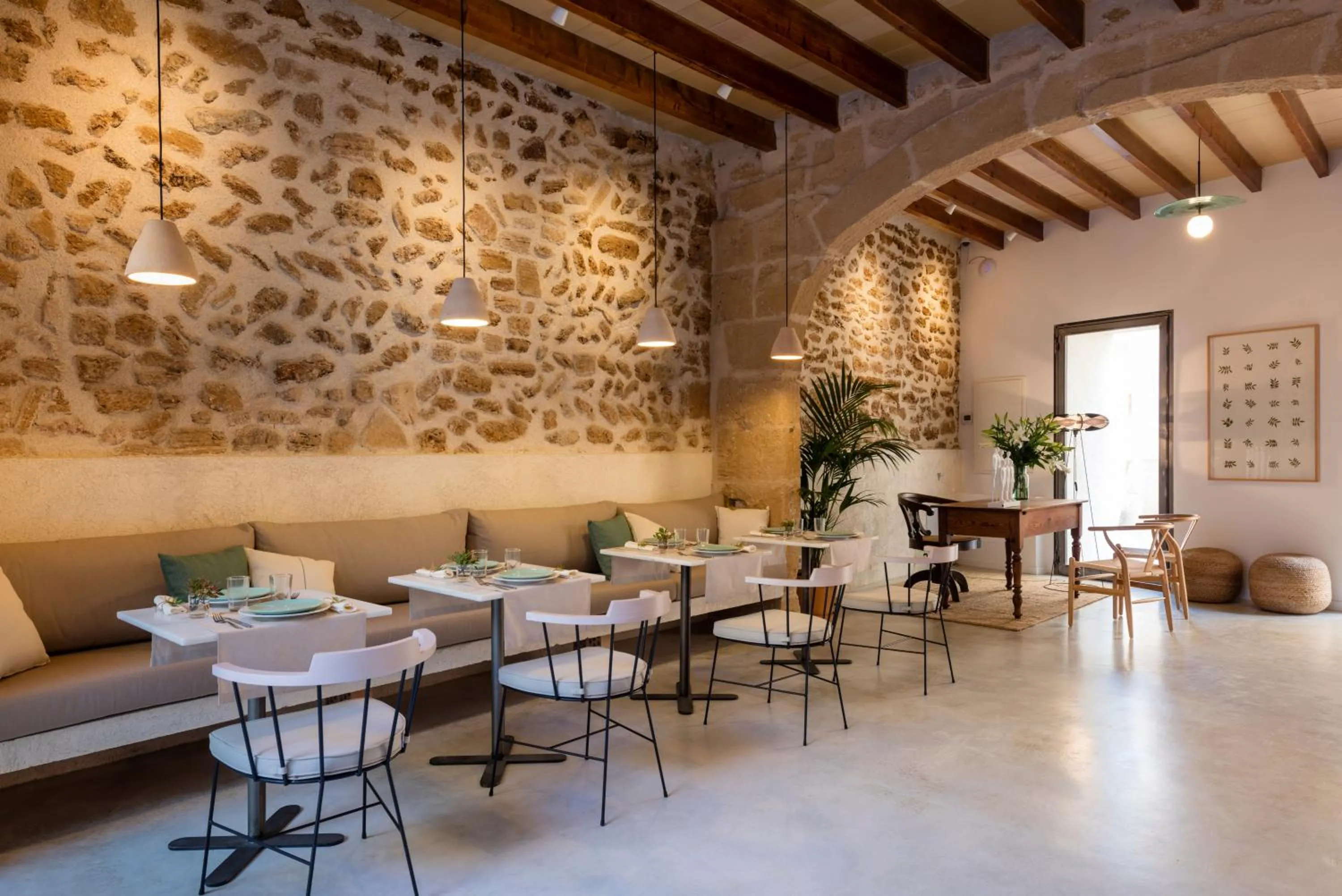 Dining area in ARA Alcudia