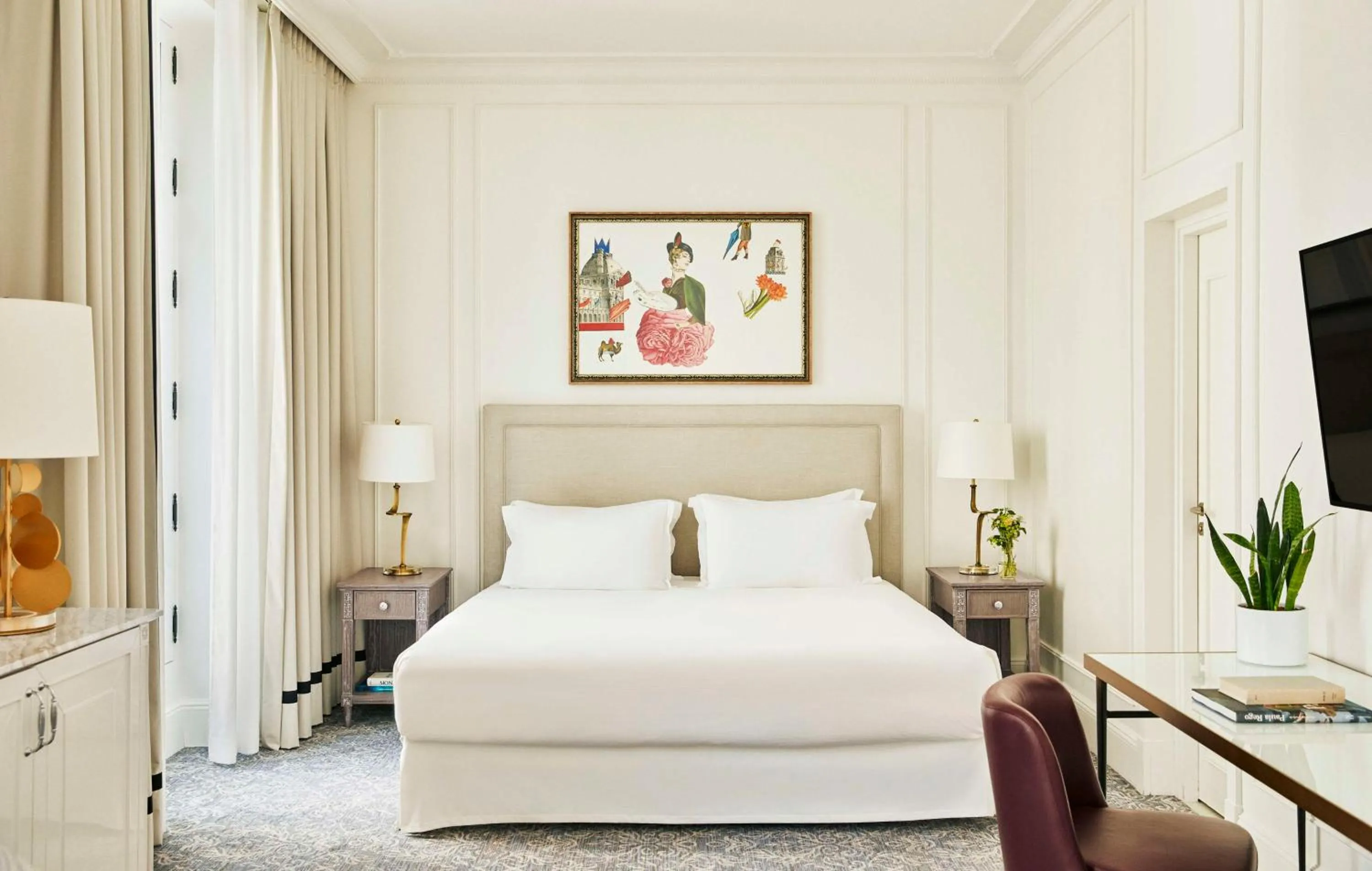 Photo of the whole room, Bed in Hôtel du Louvre, in The Unbound Collection by Hyatt