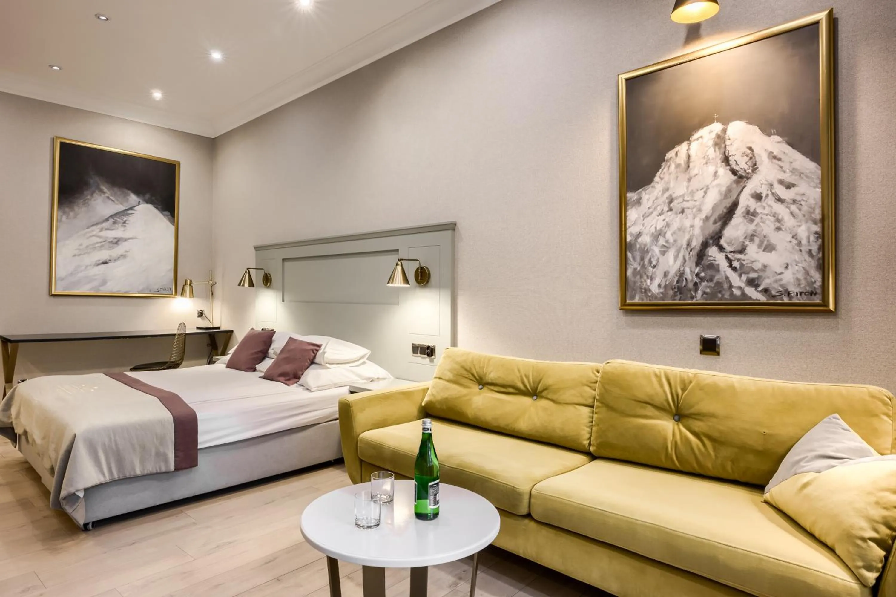 Bed in Krupówki 17 Resort & SPA