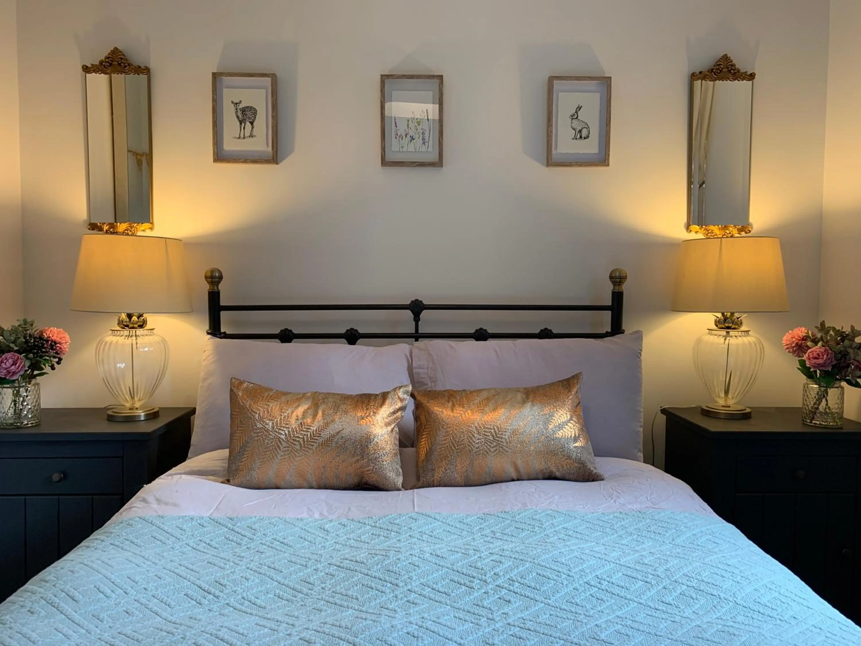 Bedroom, Bed in Thorn House B&B