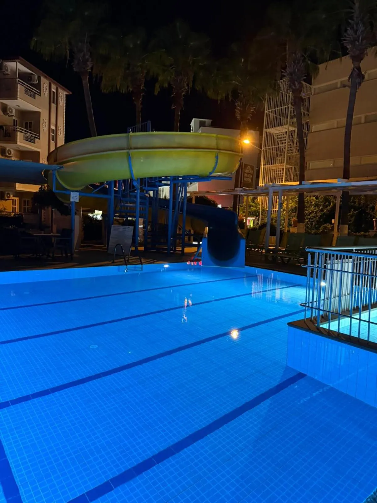 Night in Saygılı Beach Hotel