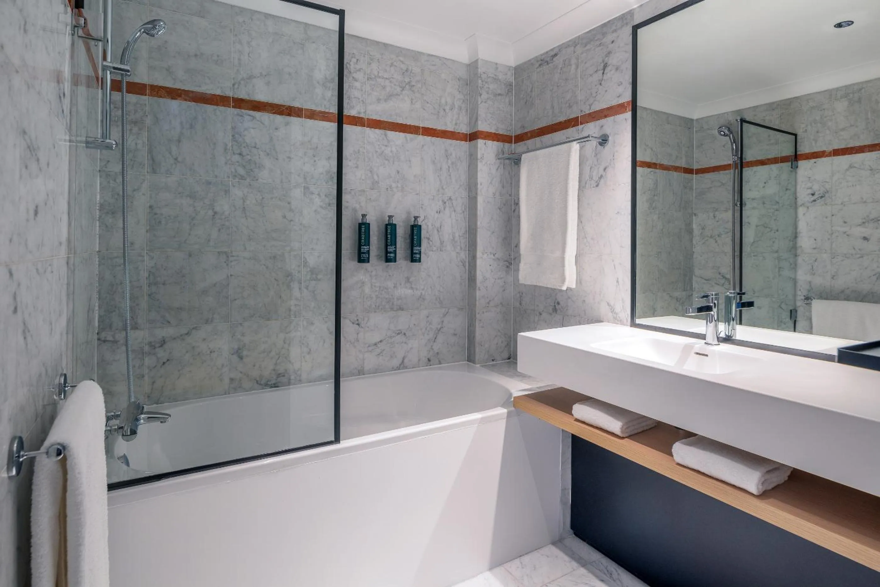 Bathroom in DoubleTree by Hilton Paris Bougival