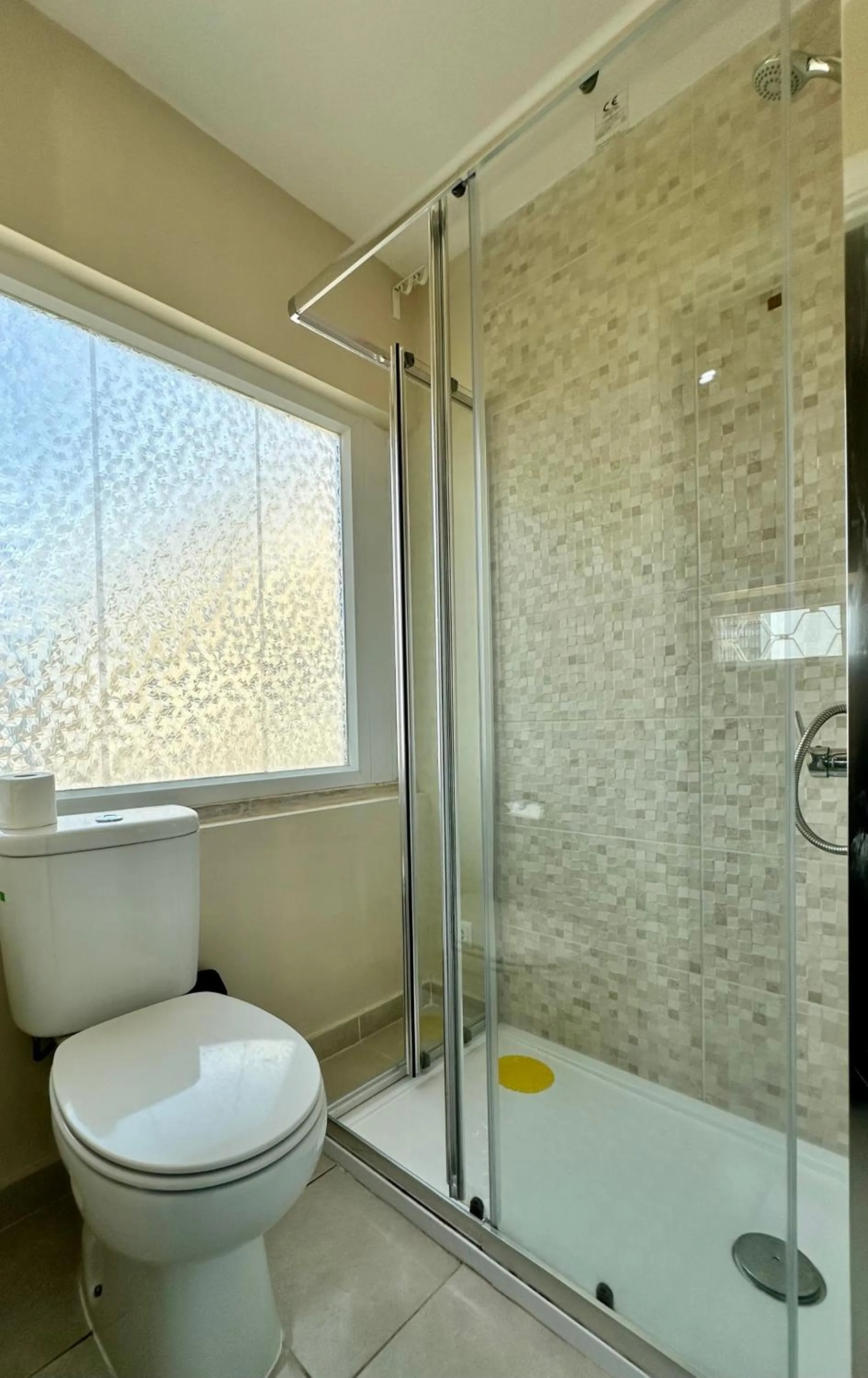 Shower in Residencial Duque de Saldanha
