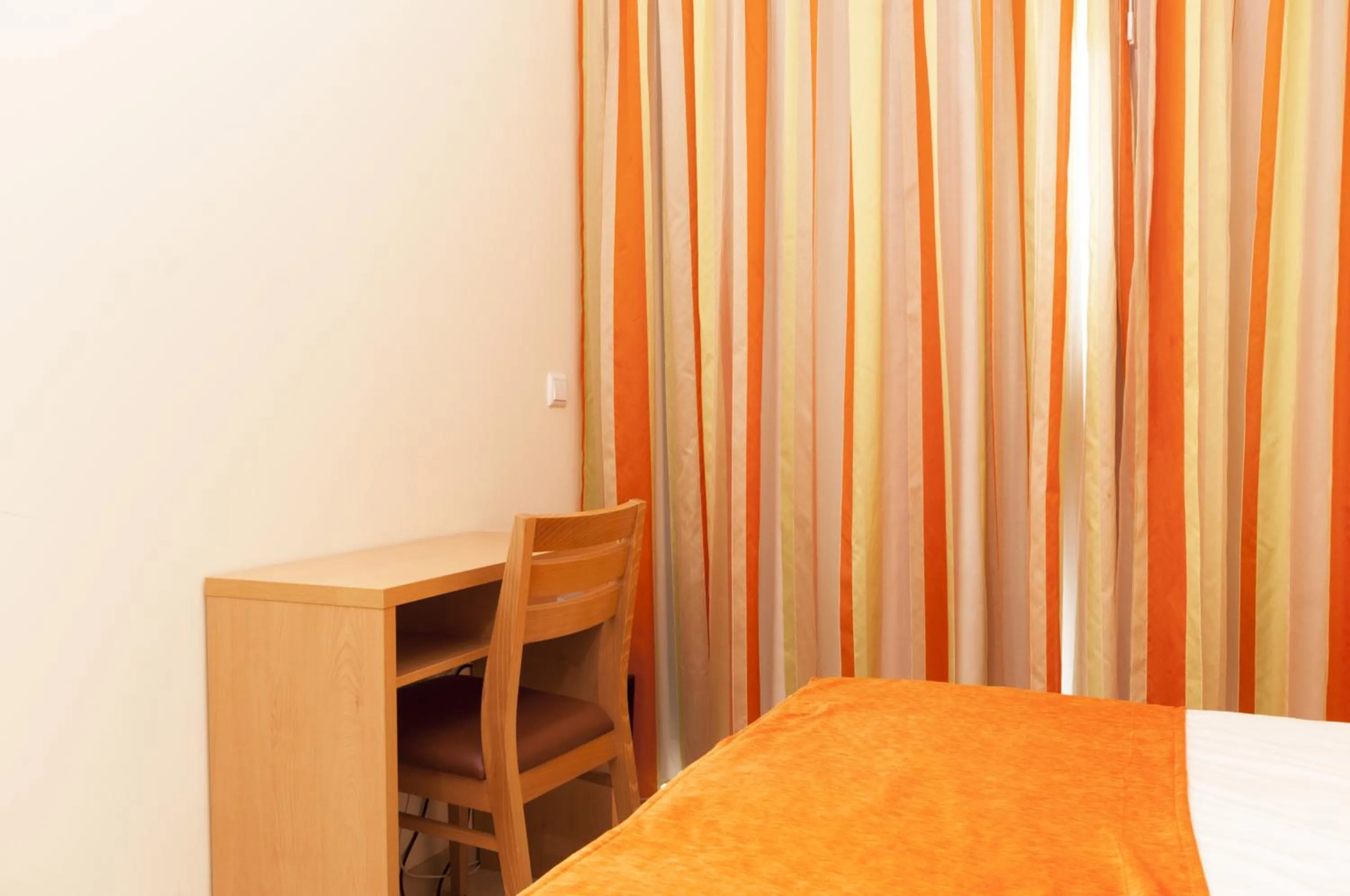 Bedroom, Bed in Studio 17 by Atlantichotels - AL