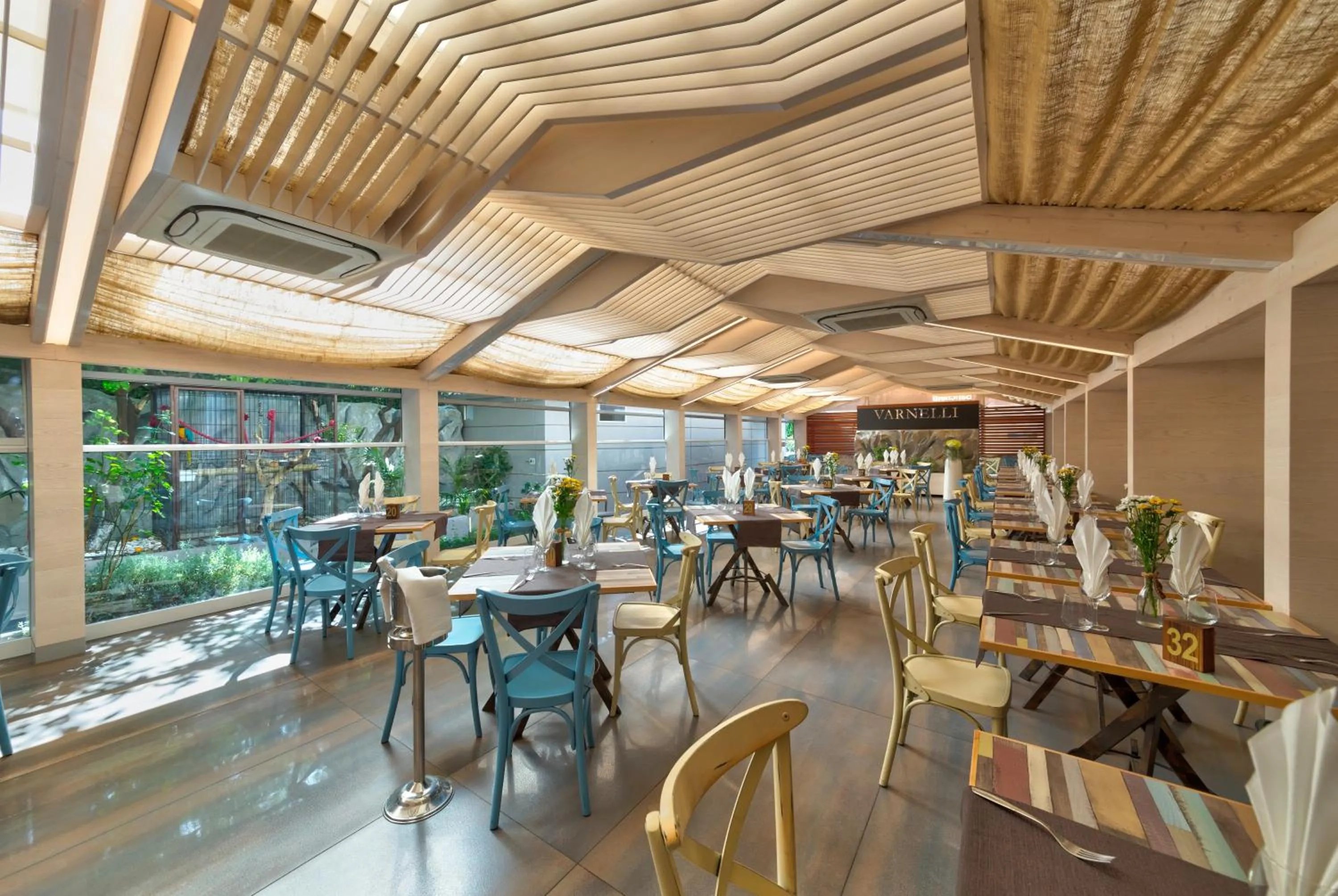 Restaurant/places to eat in Hotel del Sole