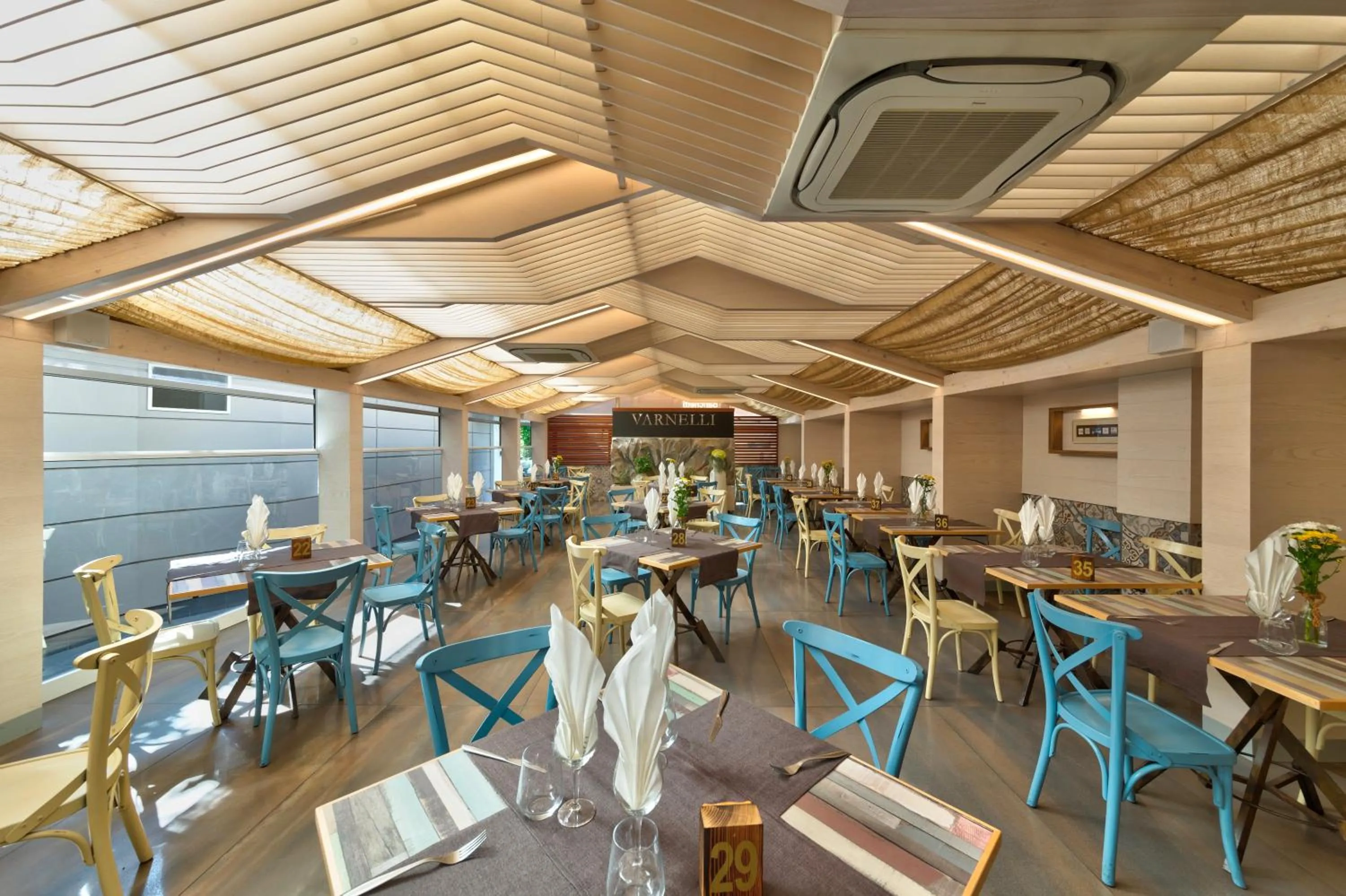 Restaurant/places to eat in Hotel del Sole