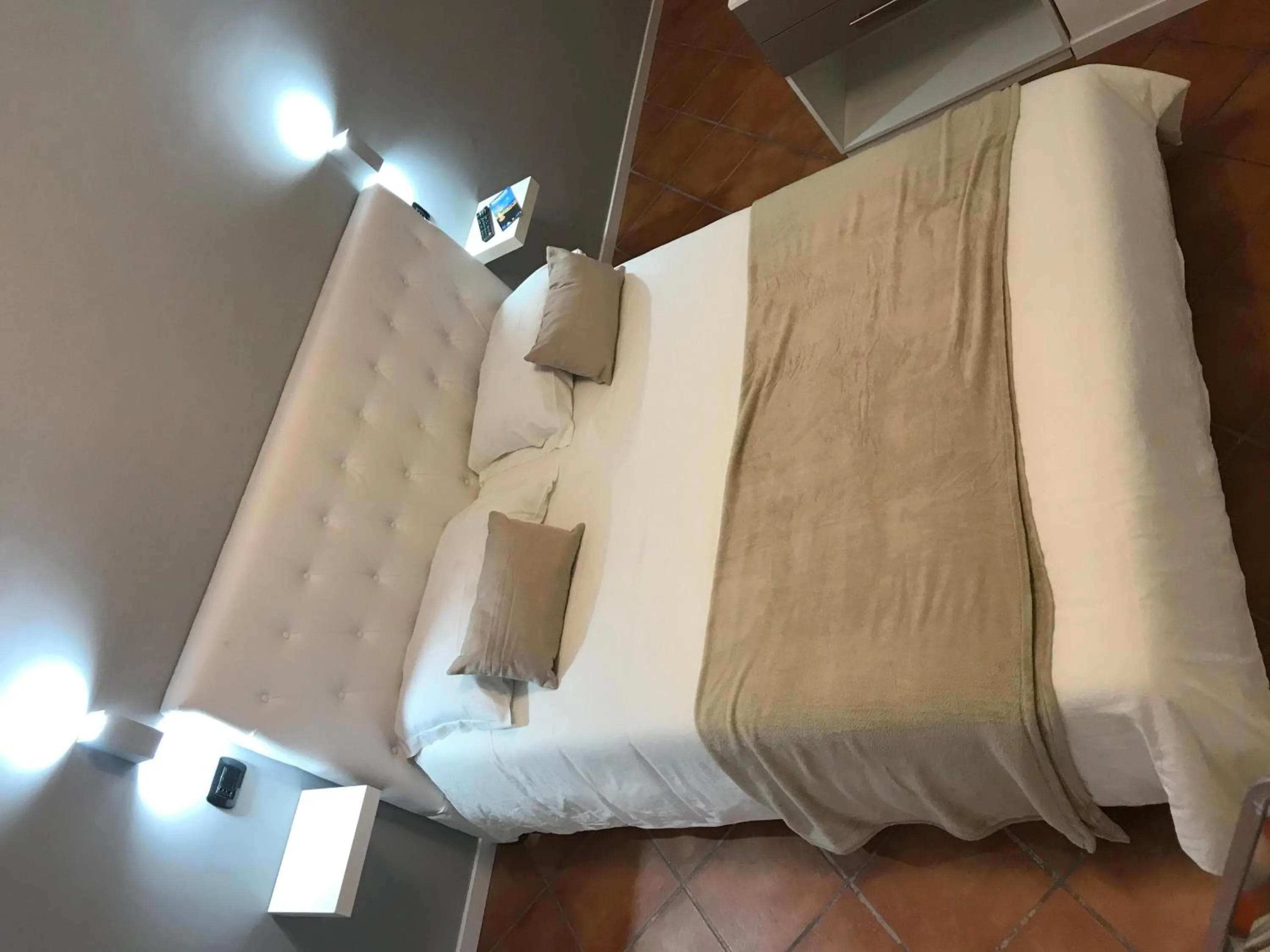 Bed in Base Napoli Plebiscito