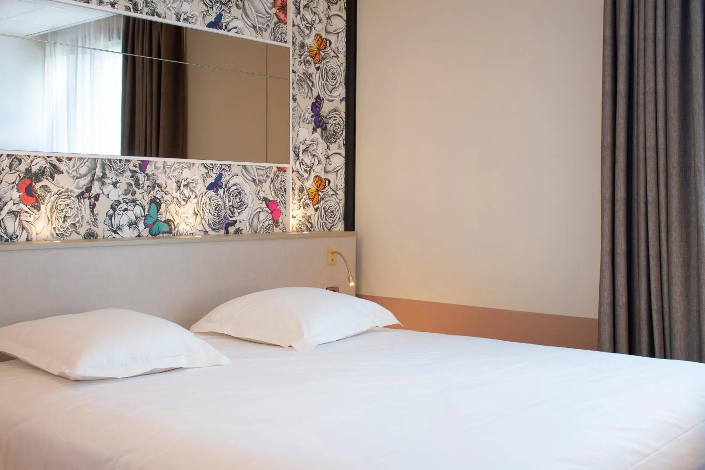 Double Room in Brit Hotel Nantes La Beaujoire Parc Expo Double Room in Brit Hotel Nantes La Beaujoire Parc Expo