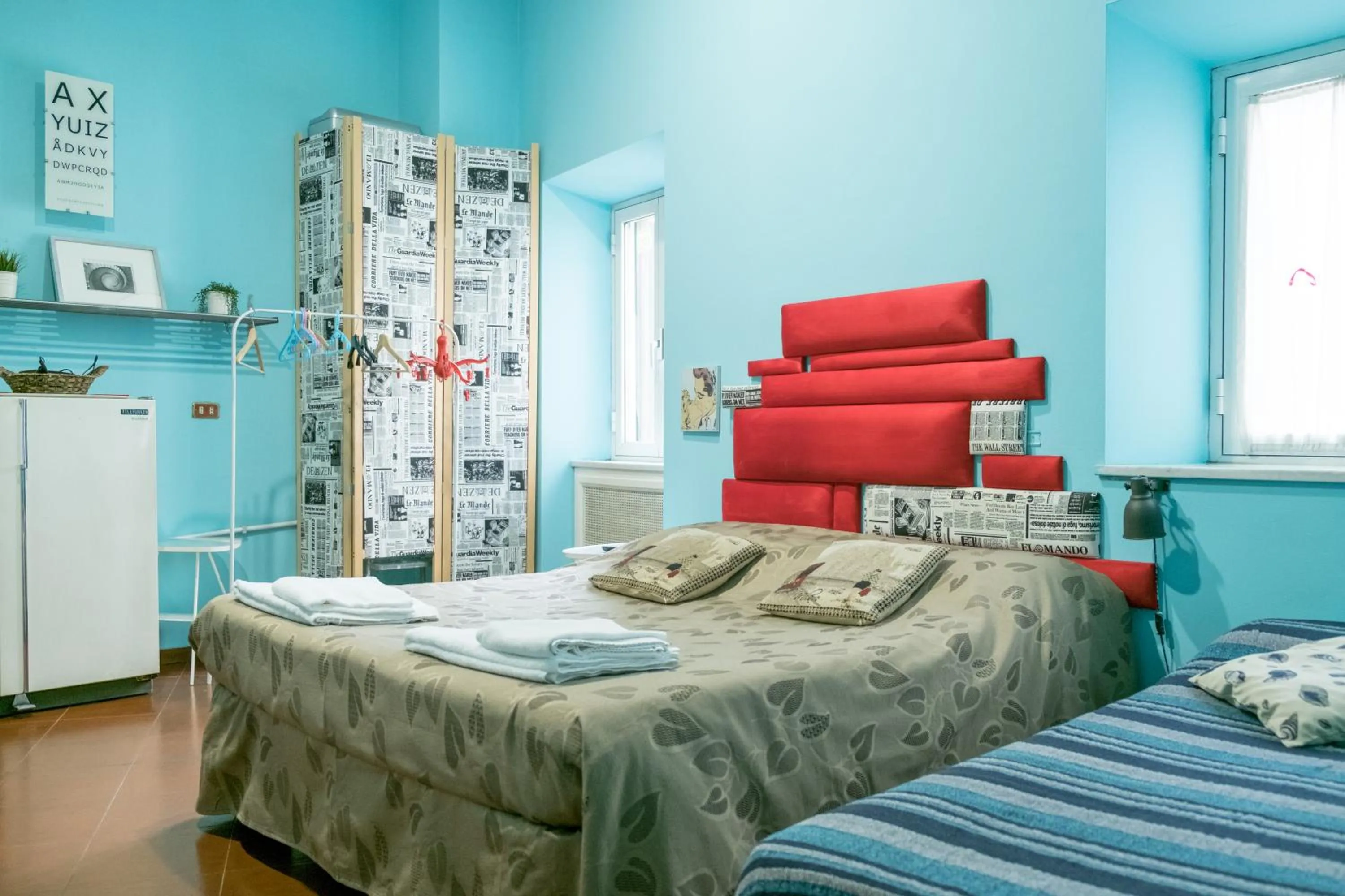 Decorative detail, Bed in Signor Suite Colosseo