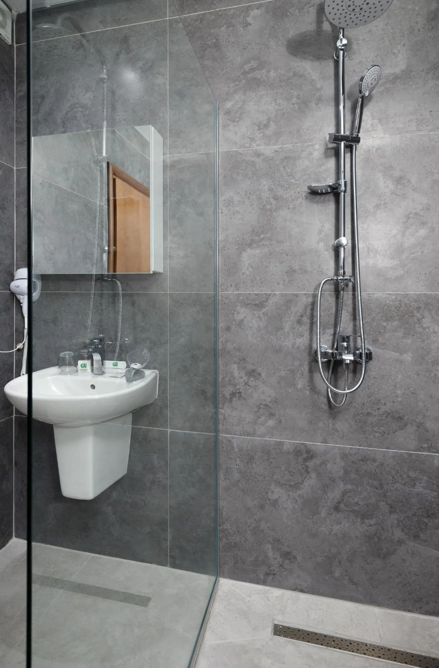 Bathroom in Hotel Green Center Gili